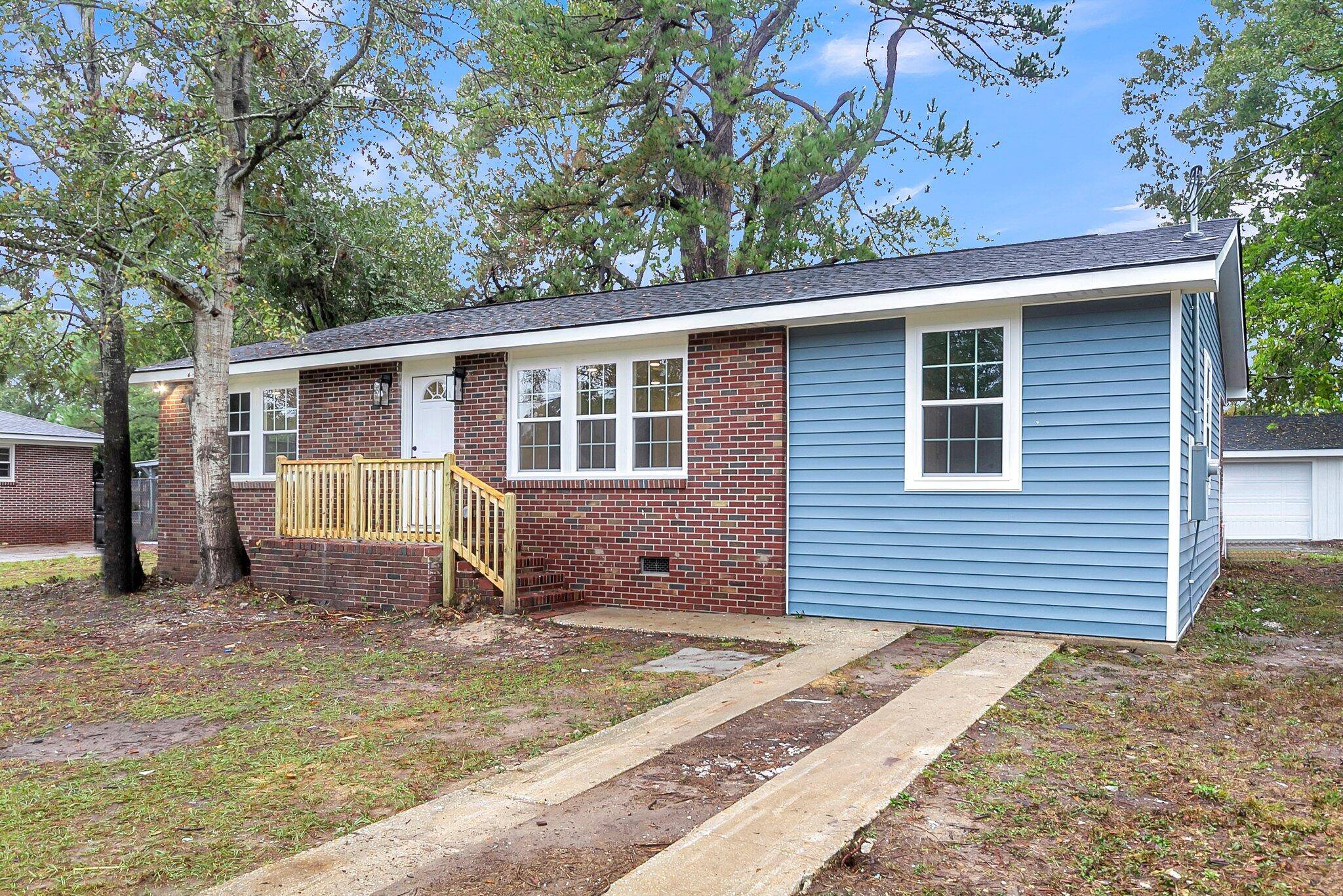 Goose Creek, SC 29445,212 Ellen St