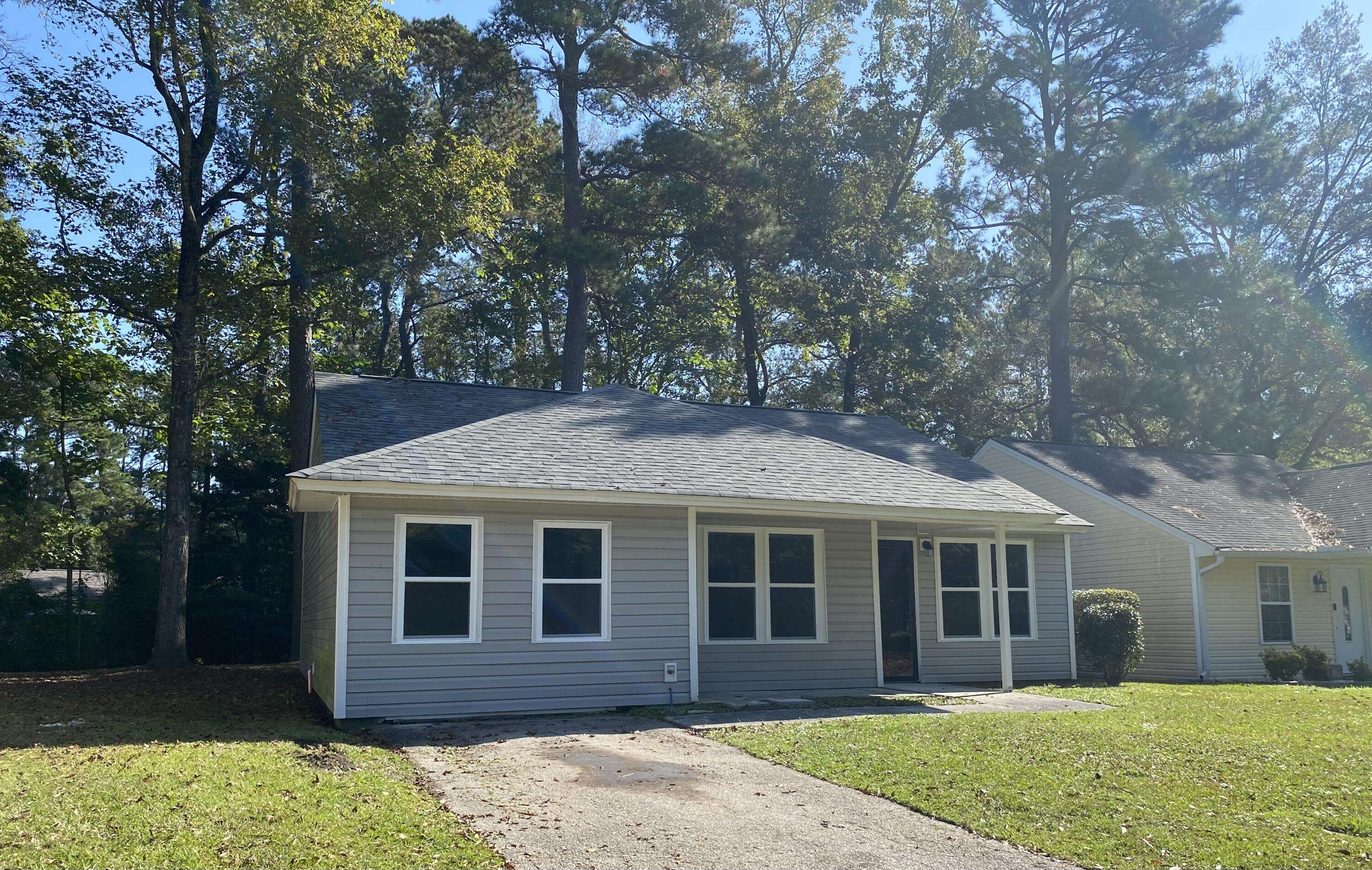 Ladson, SC 29456,208 Mickler Dr