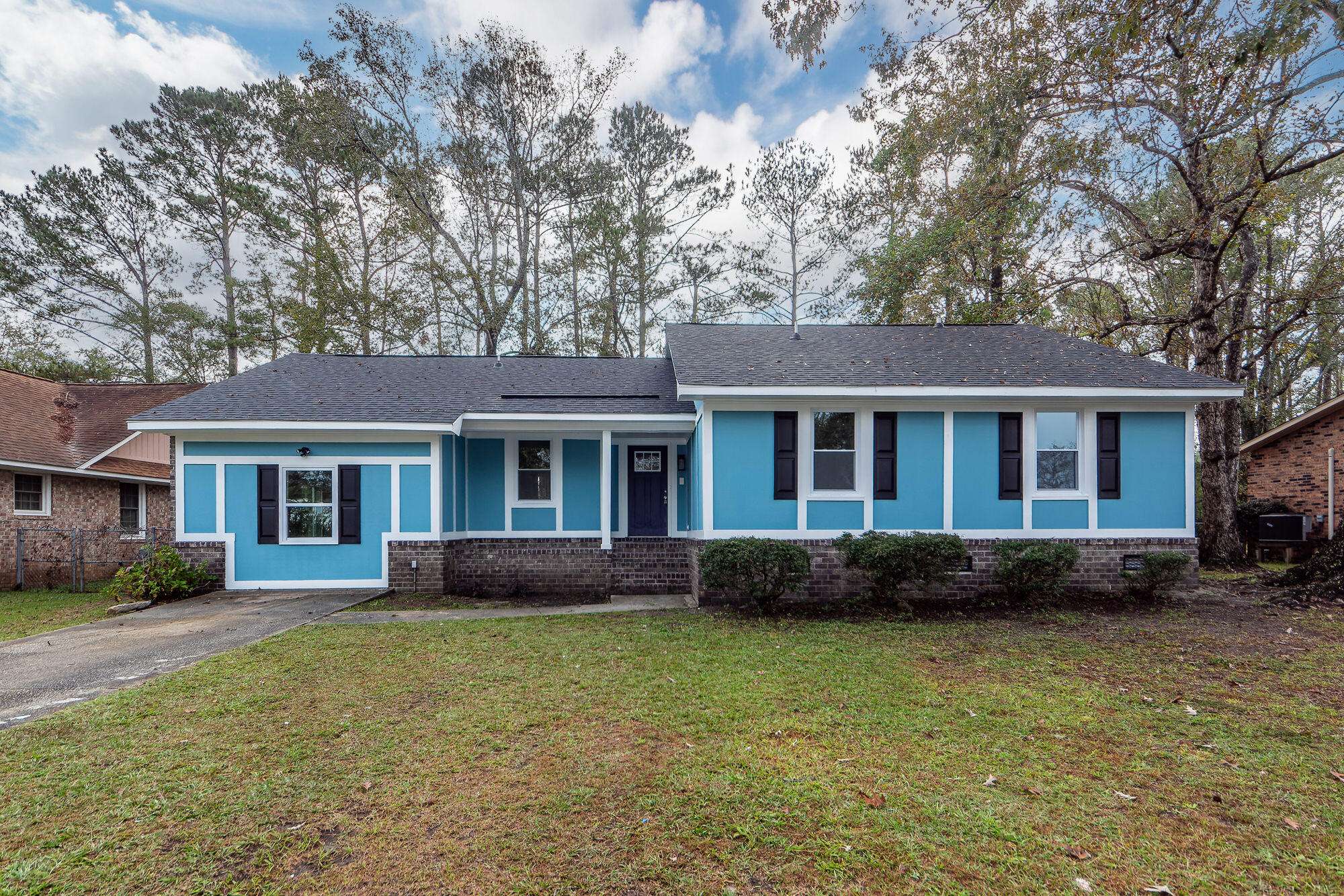 Ladson, SC 29456,707 Cluster Pines Rd