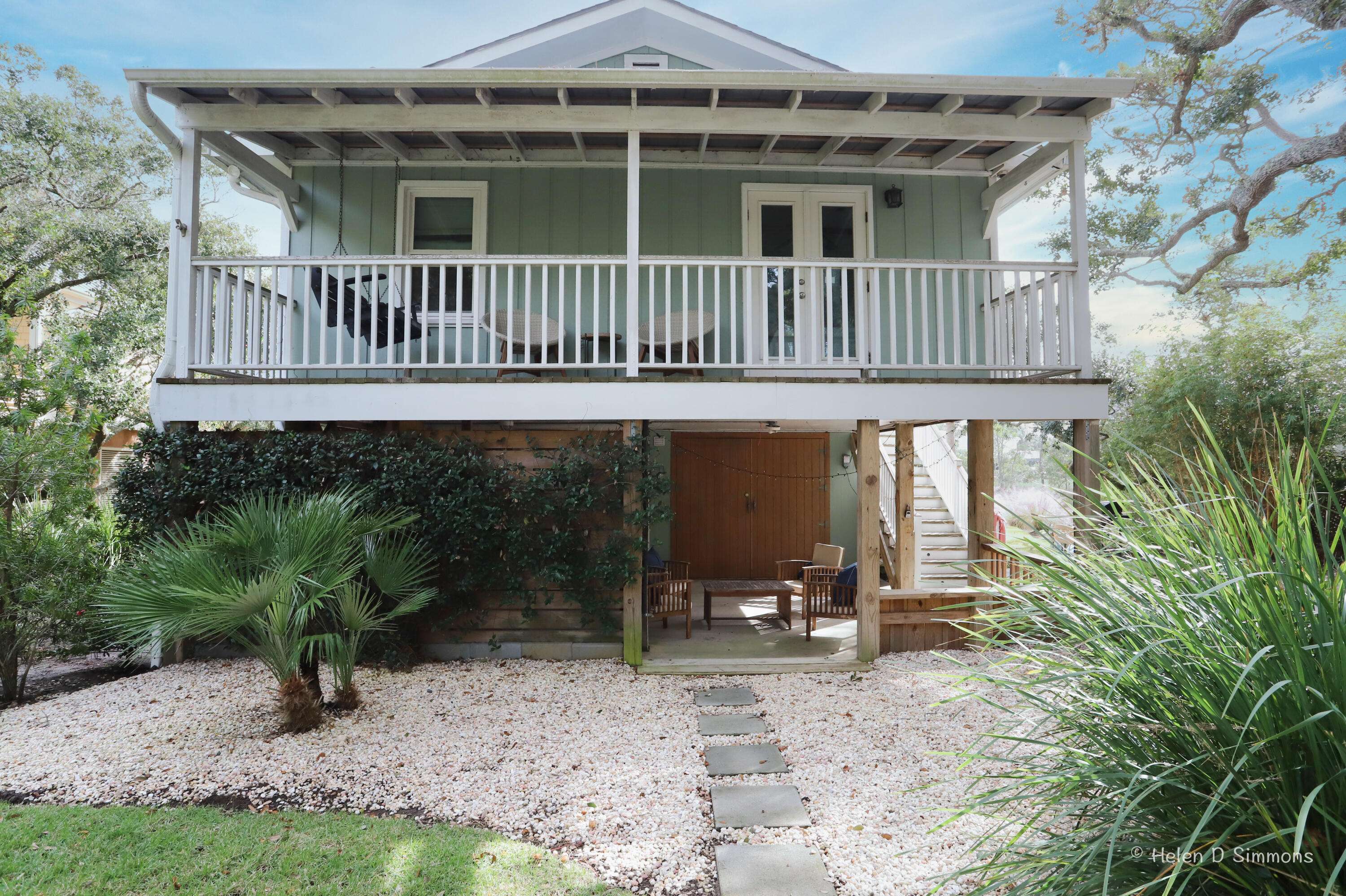 Folly Beach, SC 29439,1225 Tabby Dr