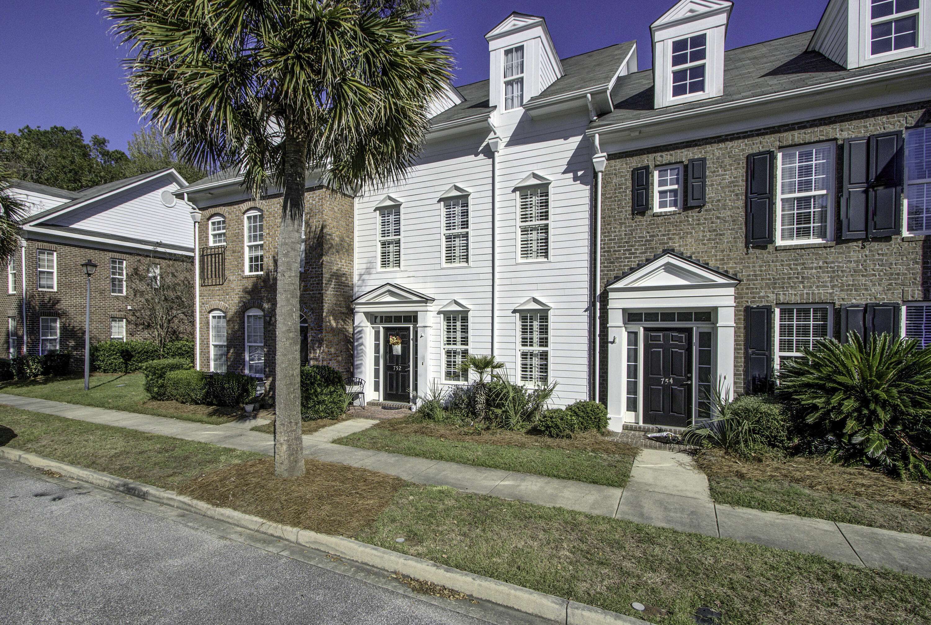 Charleston, SC 29414,752 Certificate Ct