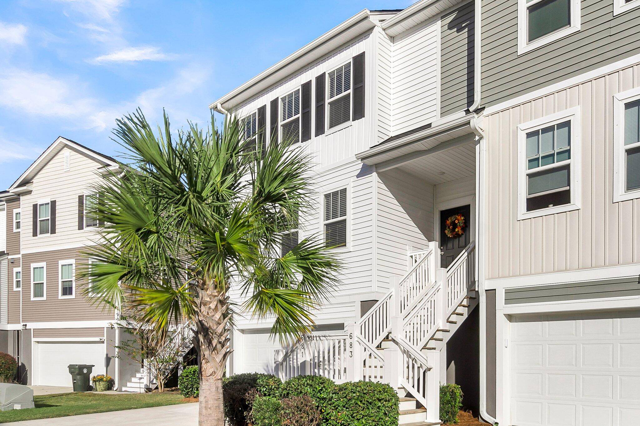 Johns Island, SC 29455,681 Mclernon Trce