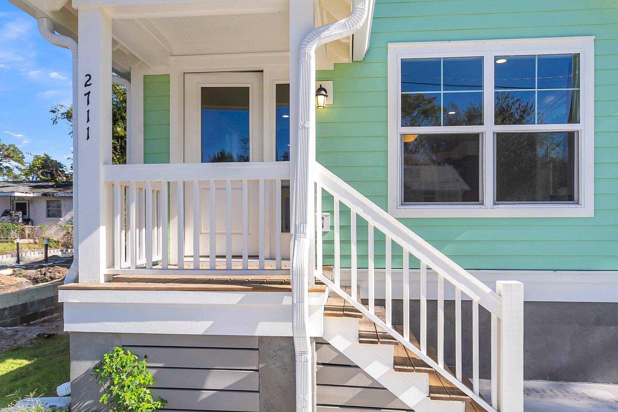 North Charleston, SC 29405,2711 Henry St