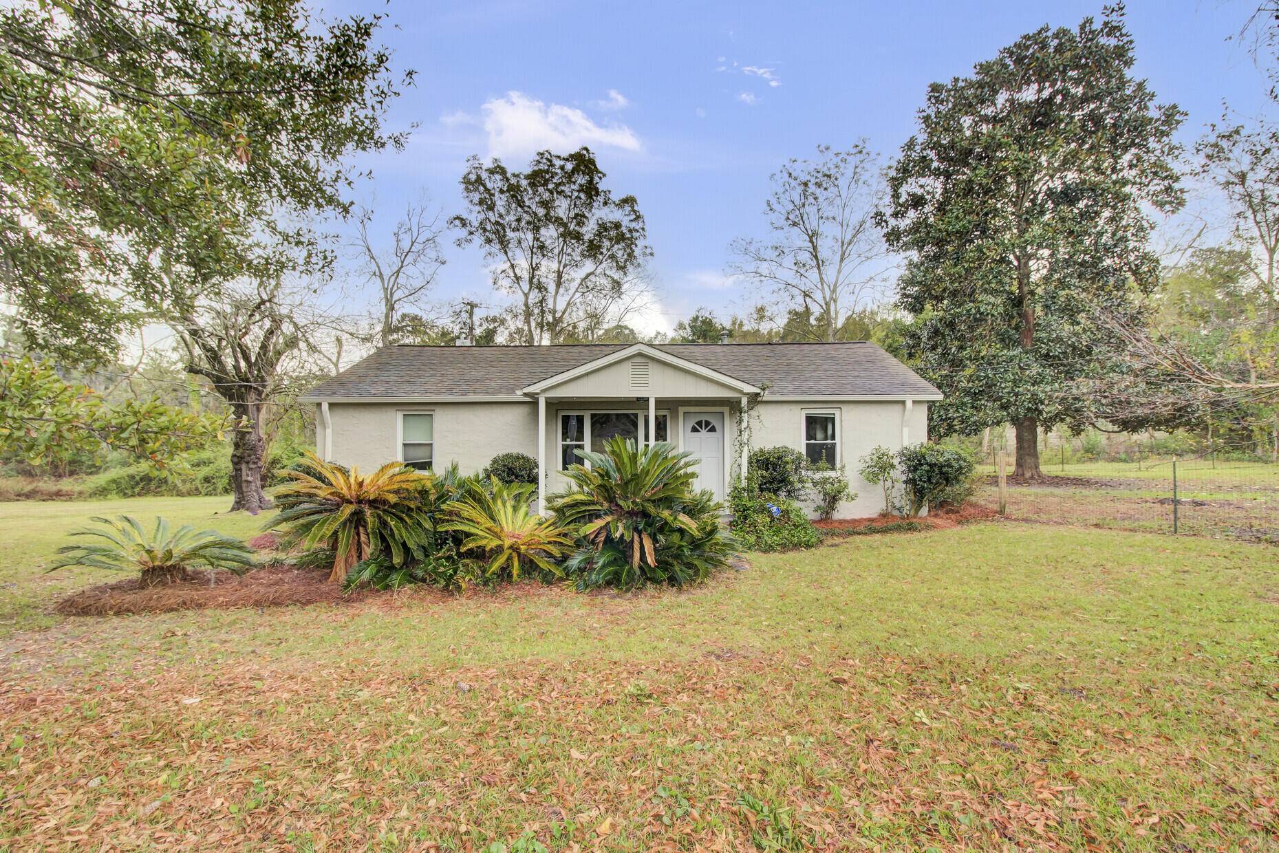 James Island, SC 29412,775 Riverland Dr