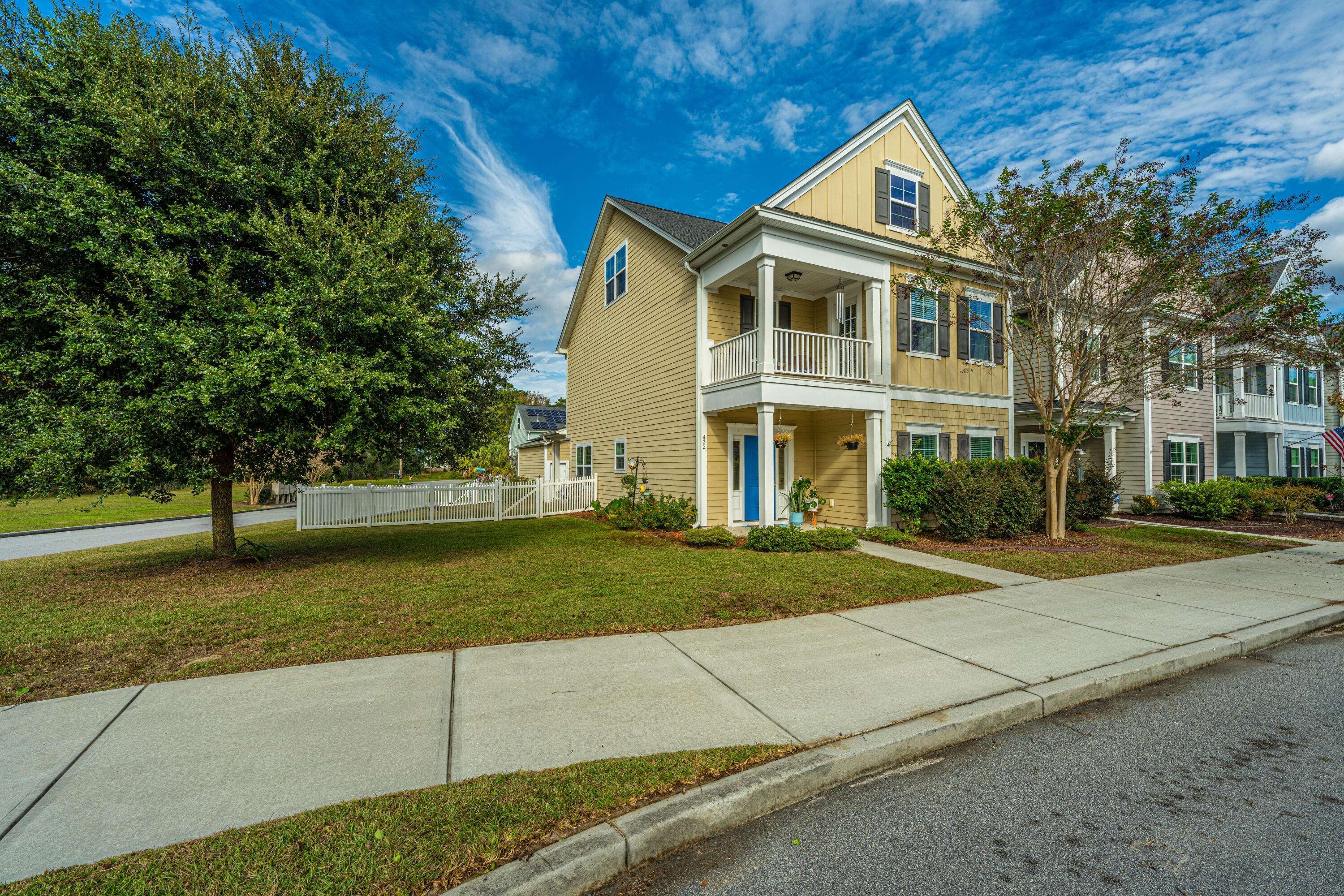 Summerville, SC 29483,432 Verbena Ave