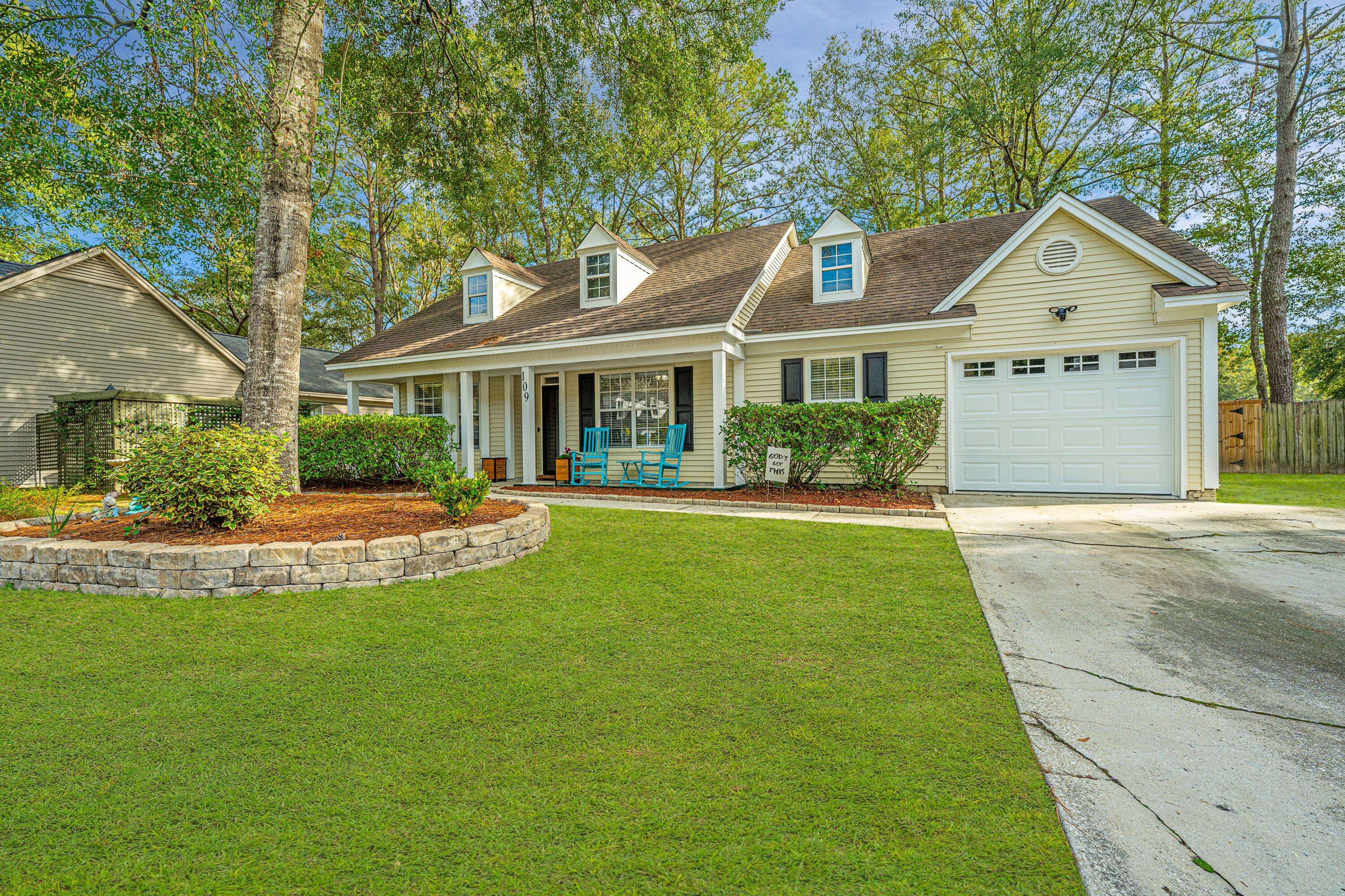 Summerville, SC 29485,109 Mapperton Ct