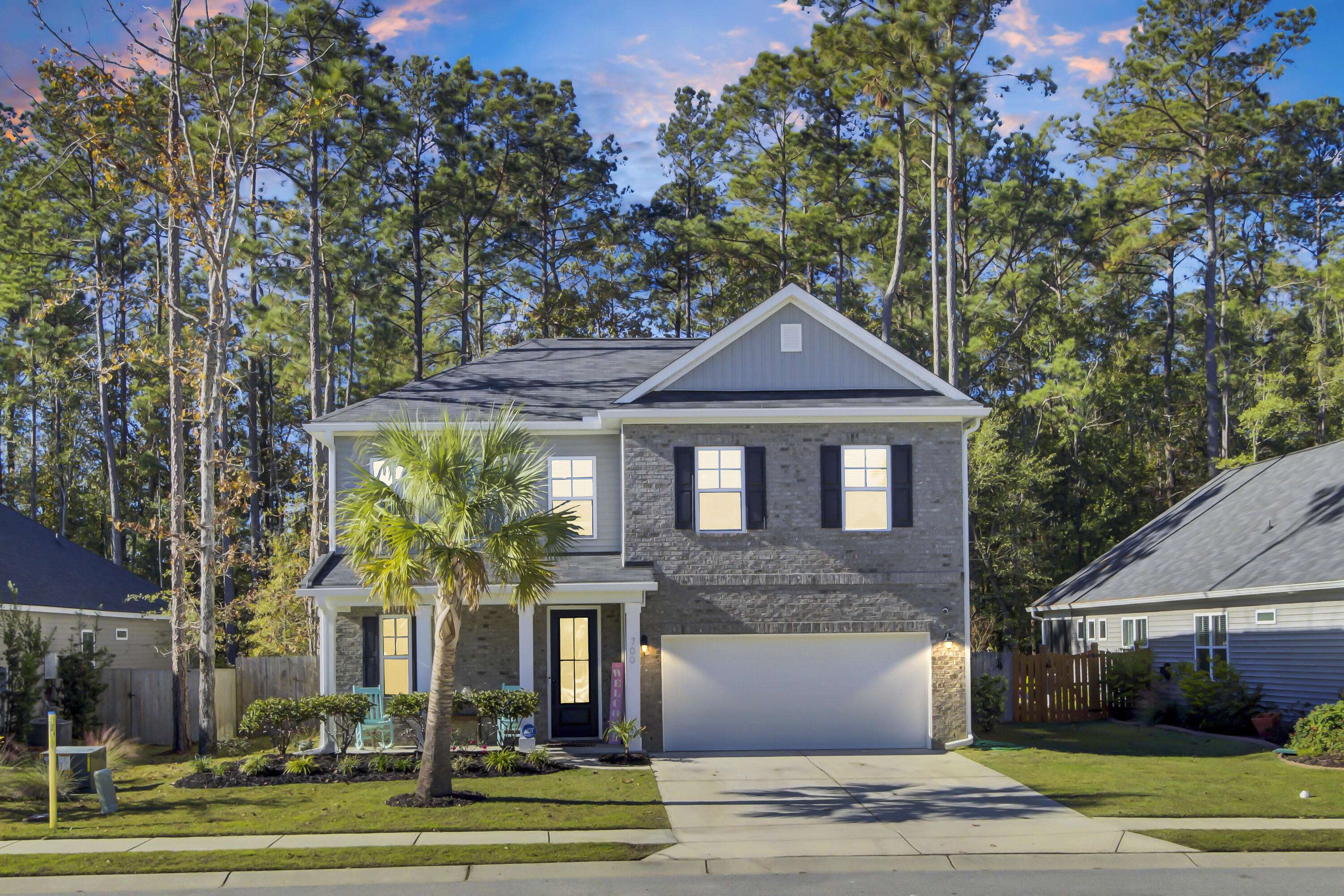 Summerville, SC 29483,700 Kilarney Rd