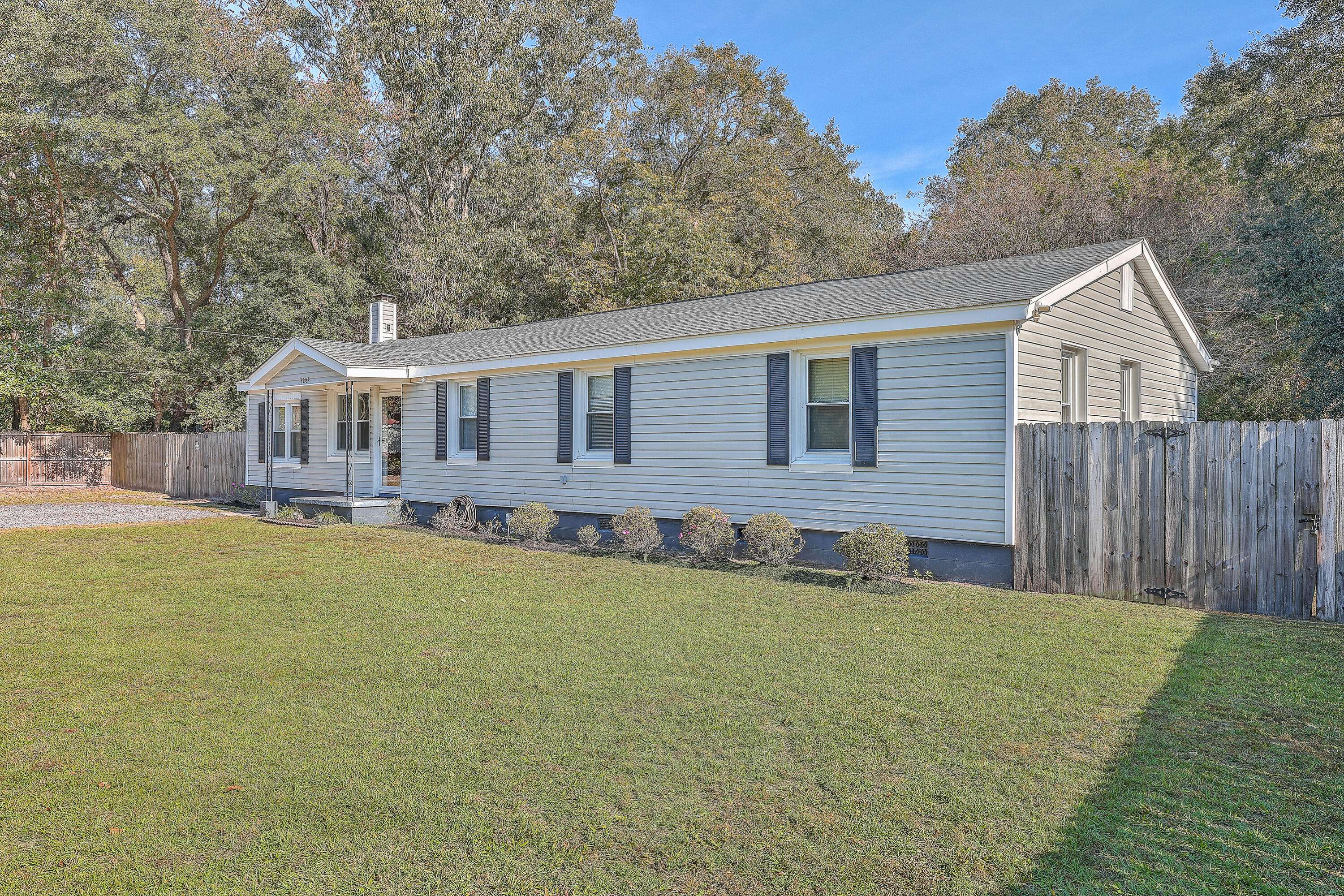 Johns Island, SC 29455,3284 Sassy Dr