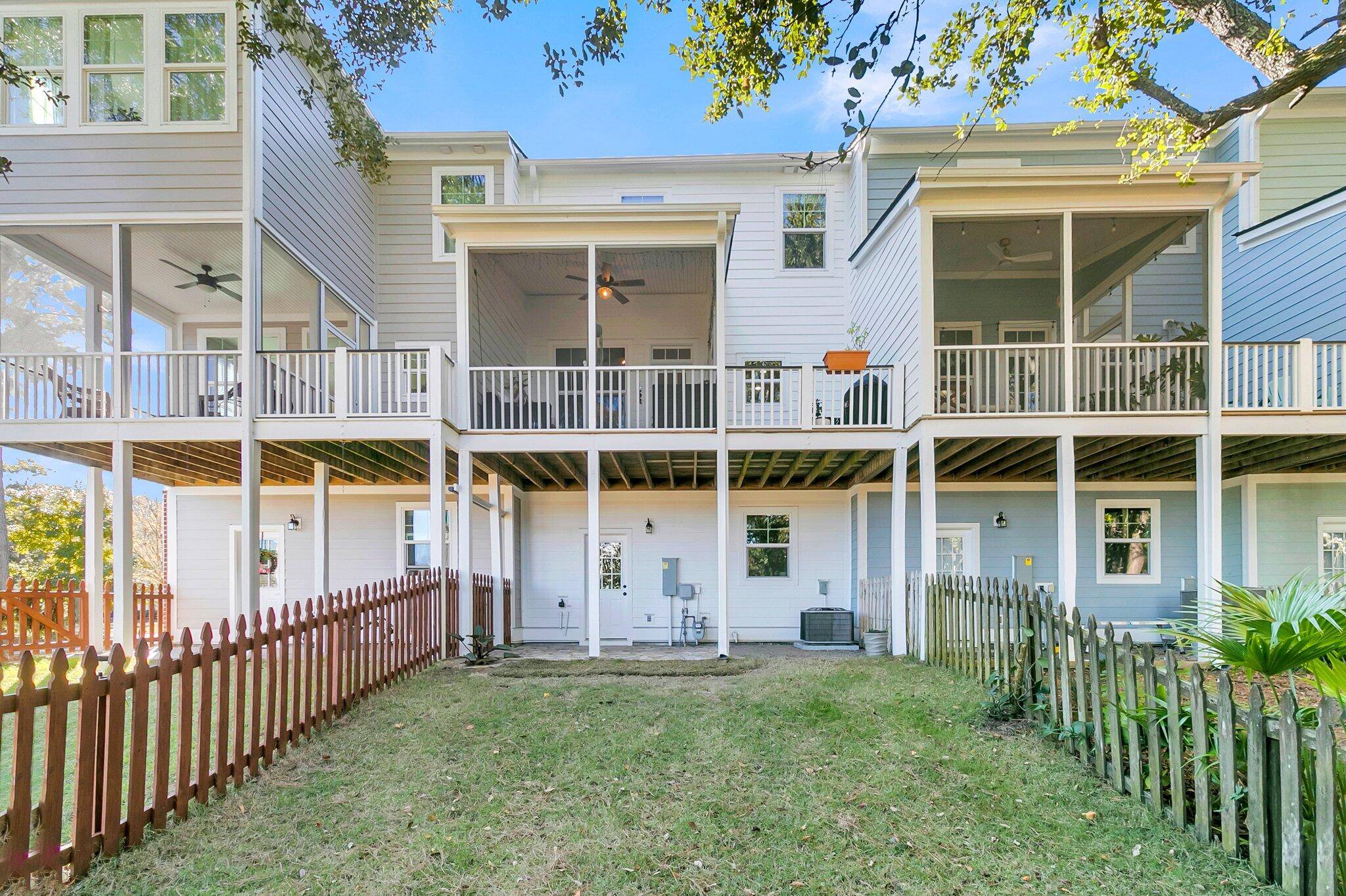 Mount Pleasant, SC 29466,1729 Blalock St