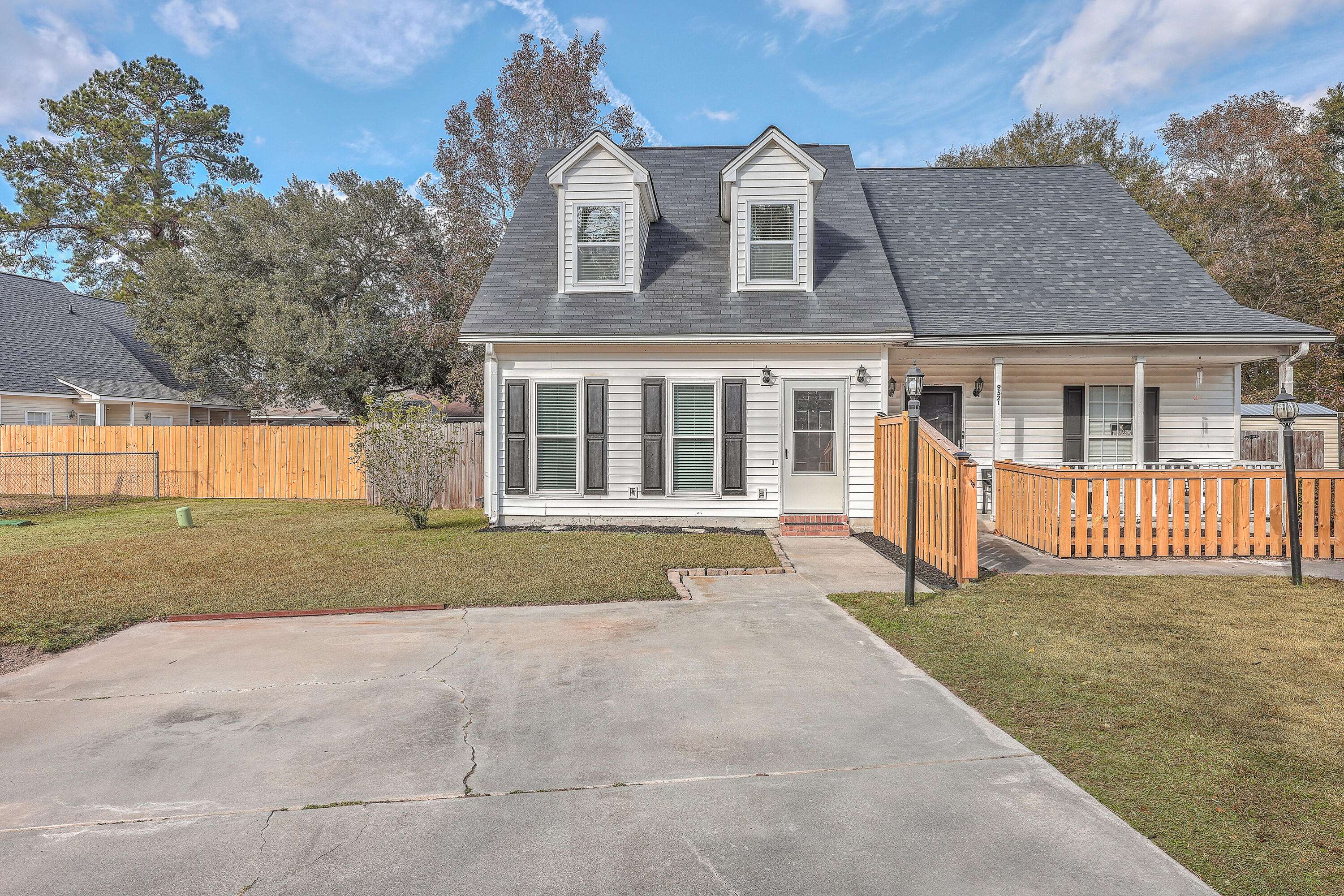 Ladson, SC 29456,9519 S Cardinal Dr