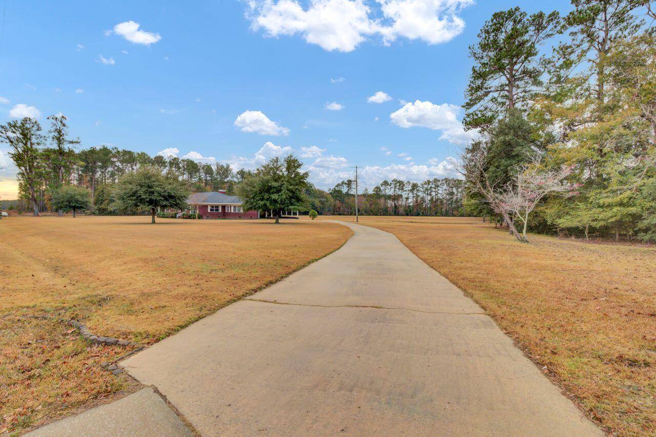 Harleyville, SC 29448,388 E Main St