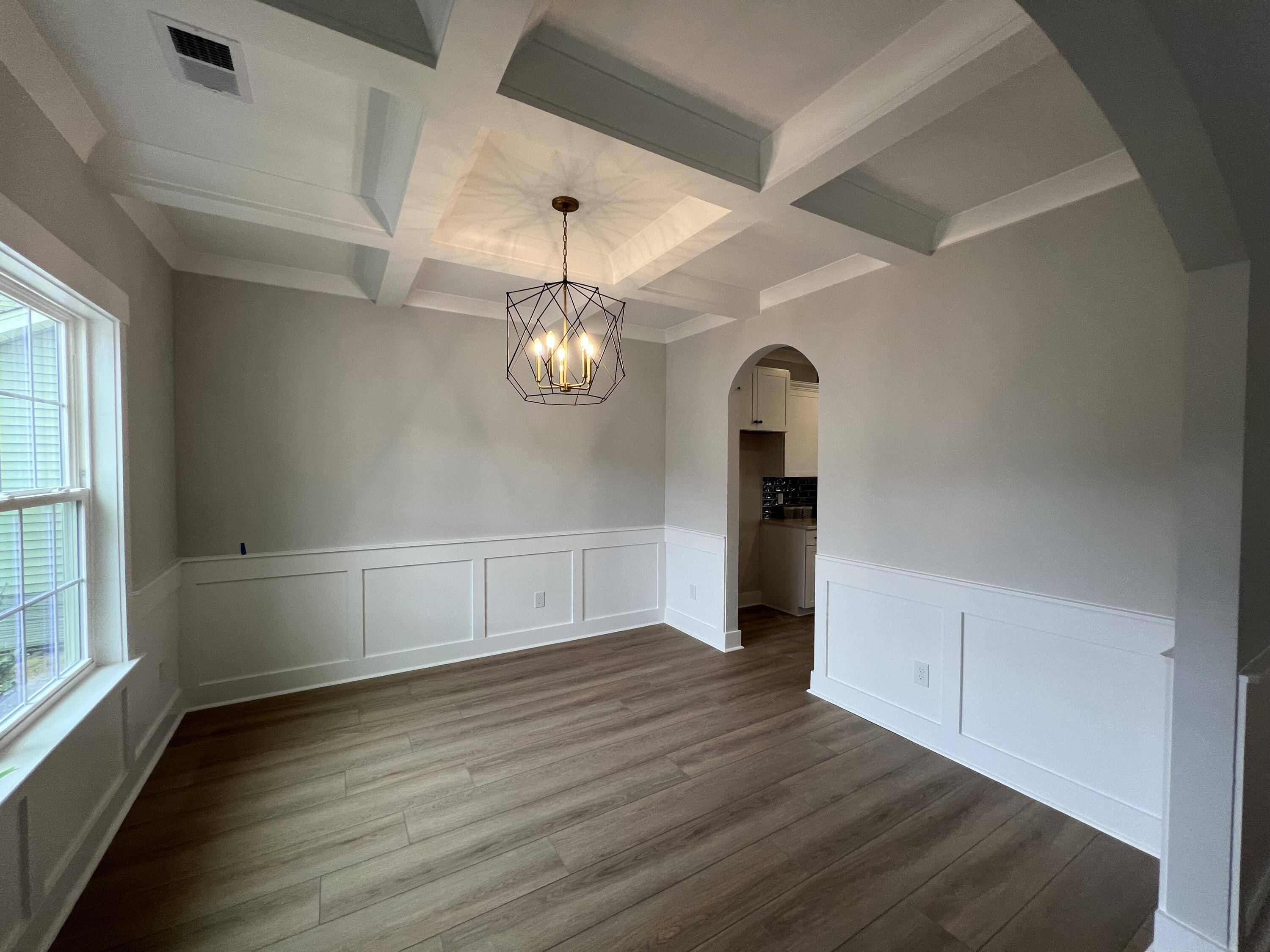 Summerville, SC 29486,476 Rowley Lane
