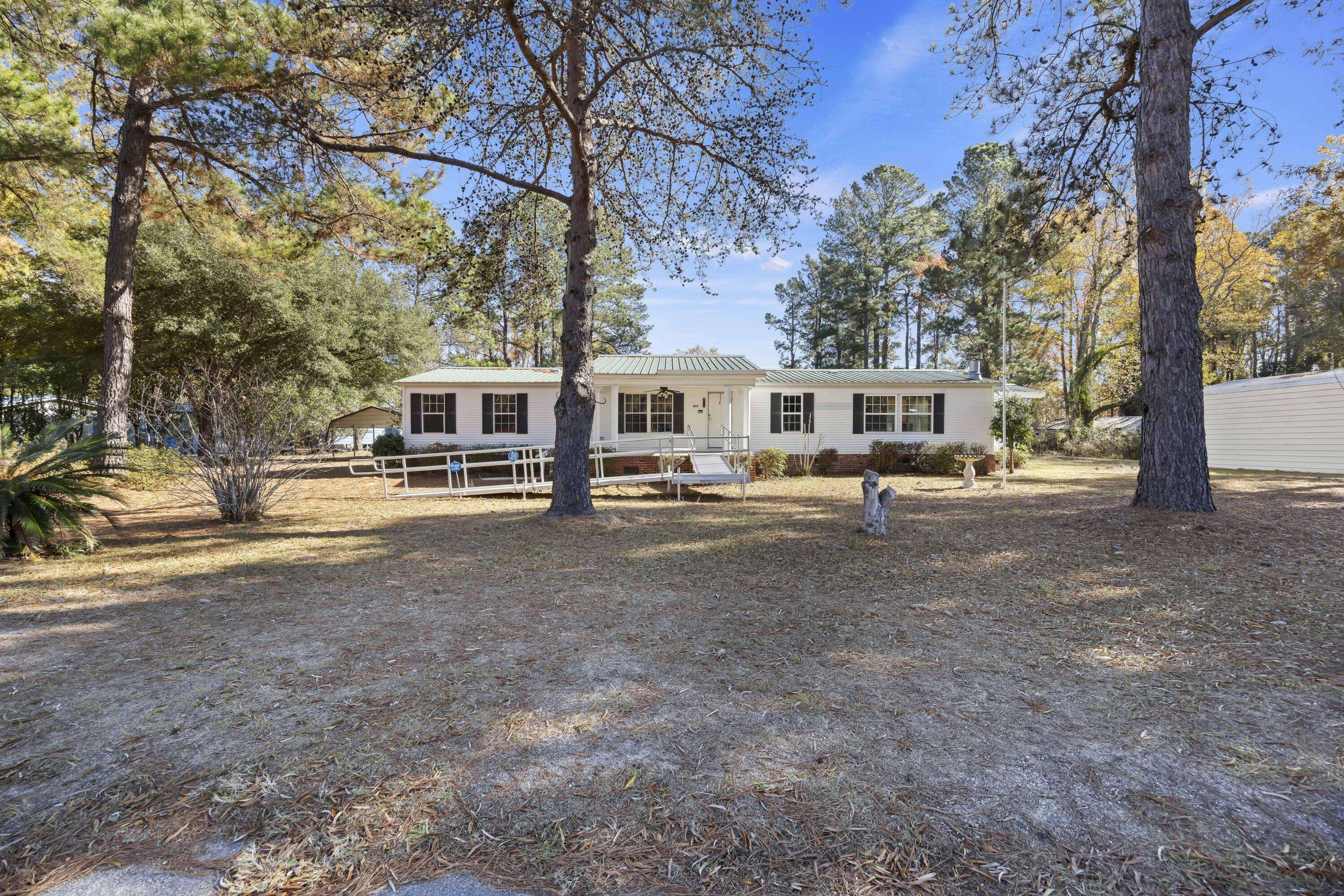 Summerton, SC 29148,1157 Brantley Ave