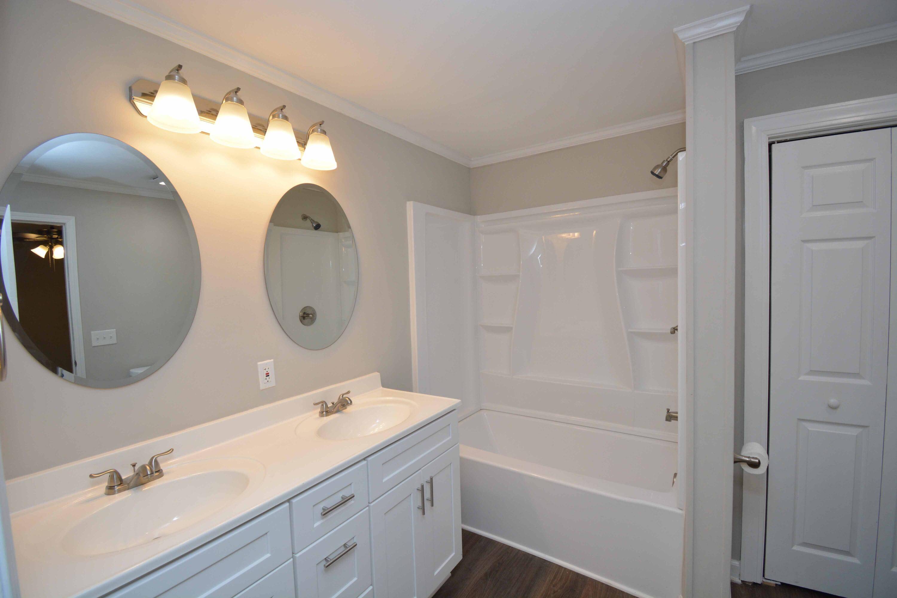 Andrews, SC 29510,203 W Juniper St