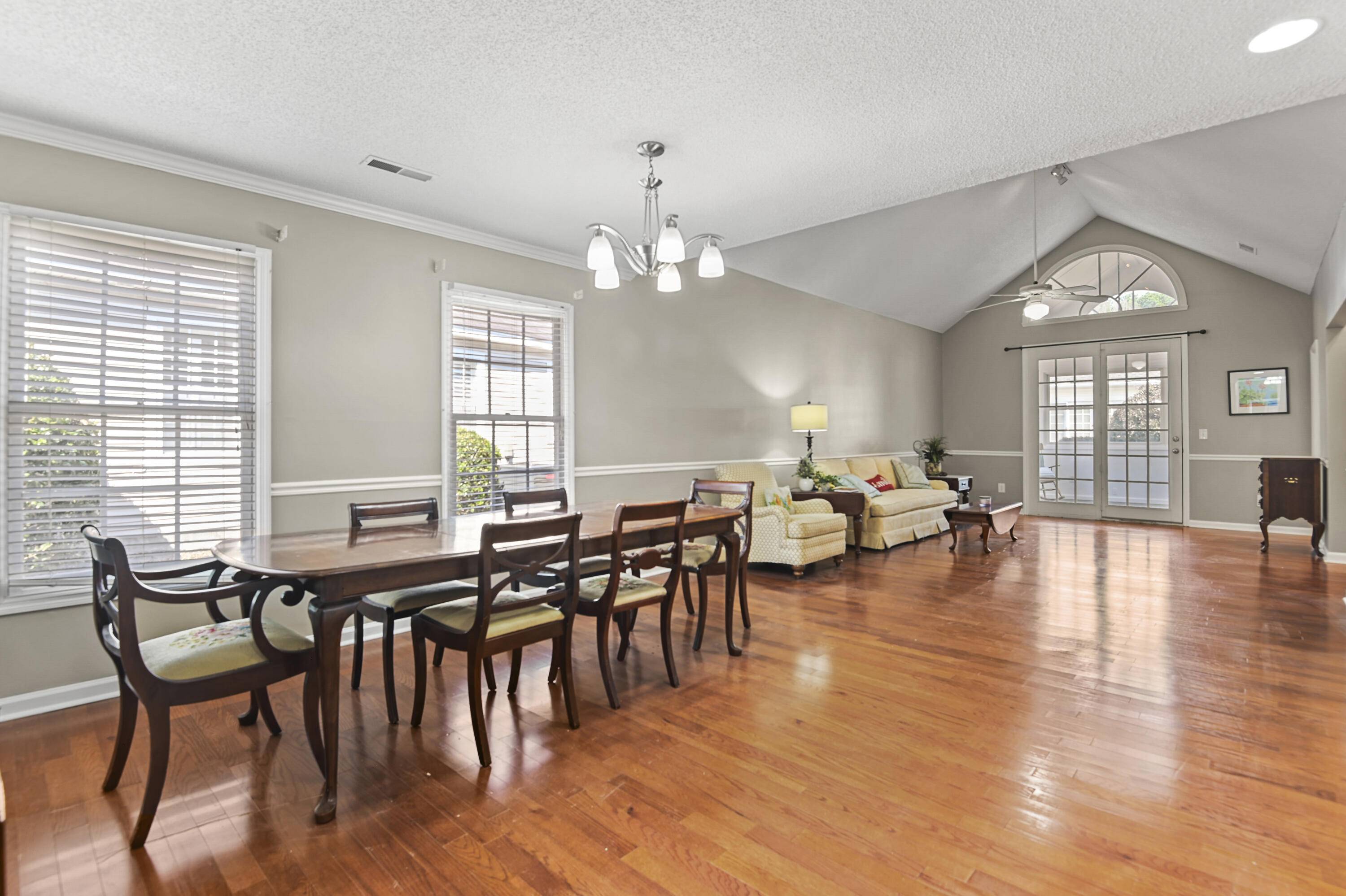 North Charleston, SC 29406,9049 Delancey Cir