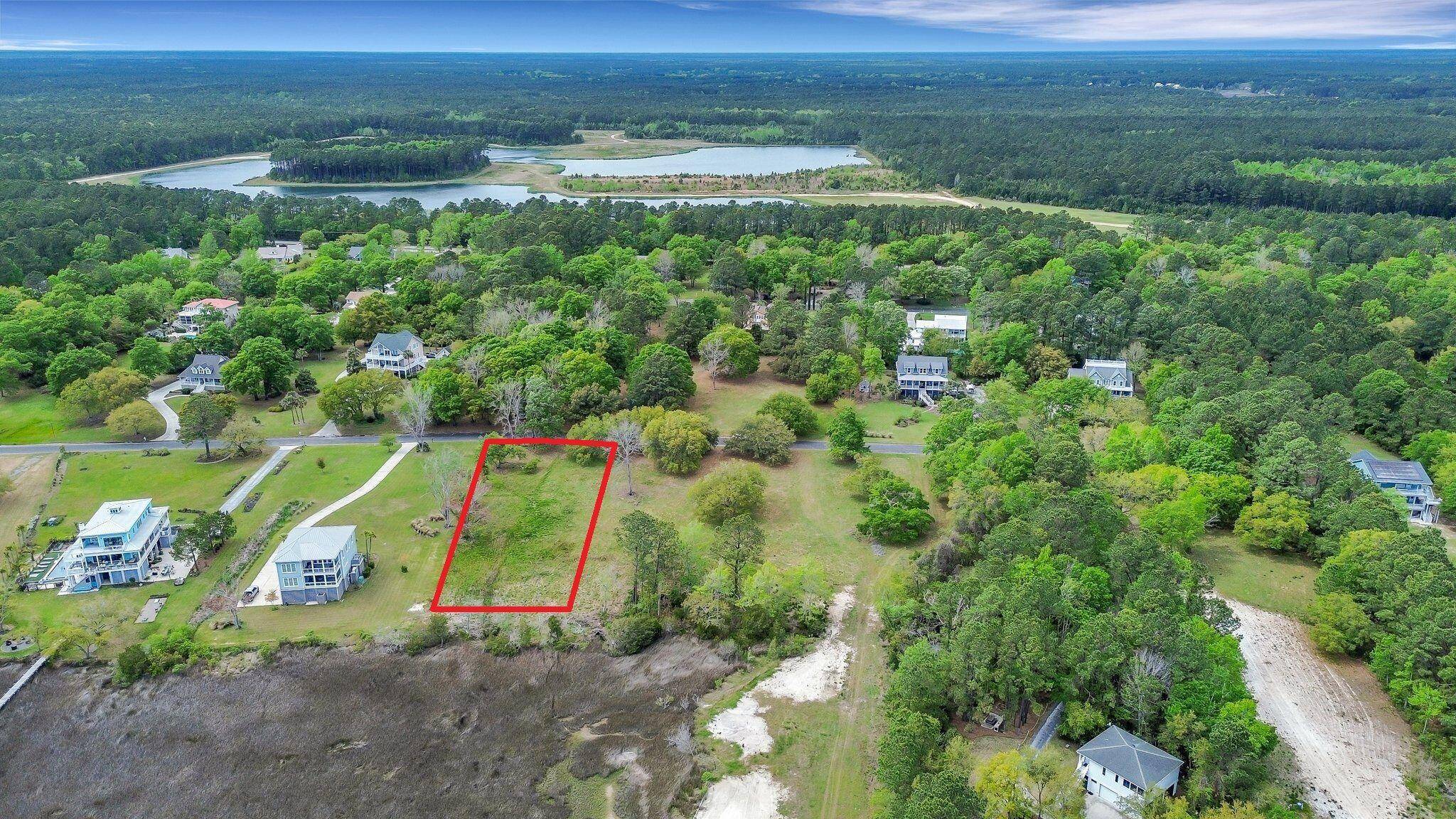 Awendaw, SC 29429,7909 Pelican Bay Dr