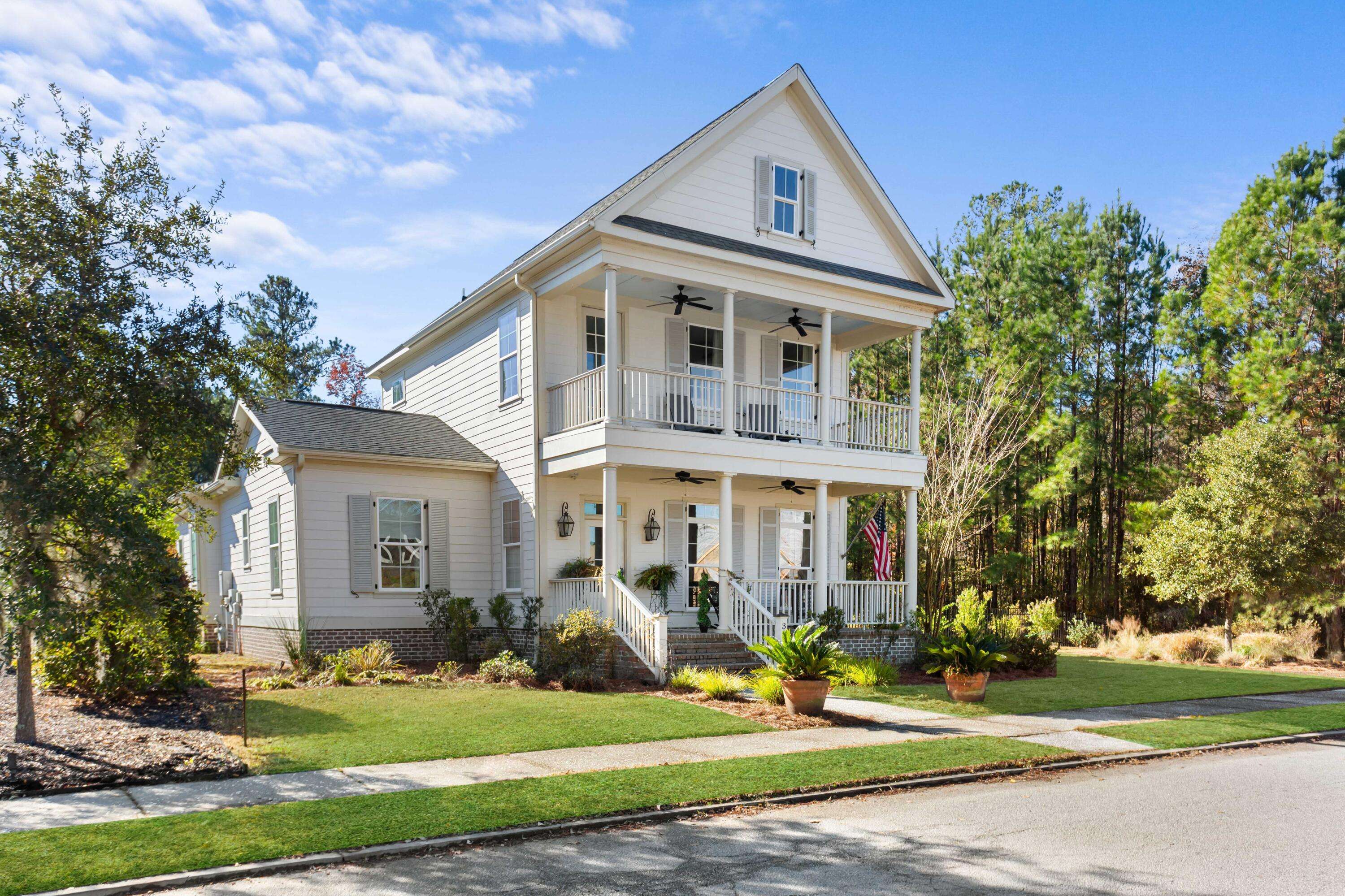 Ravenel, SC 29470,3950 Berberis Ln