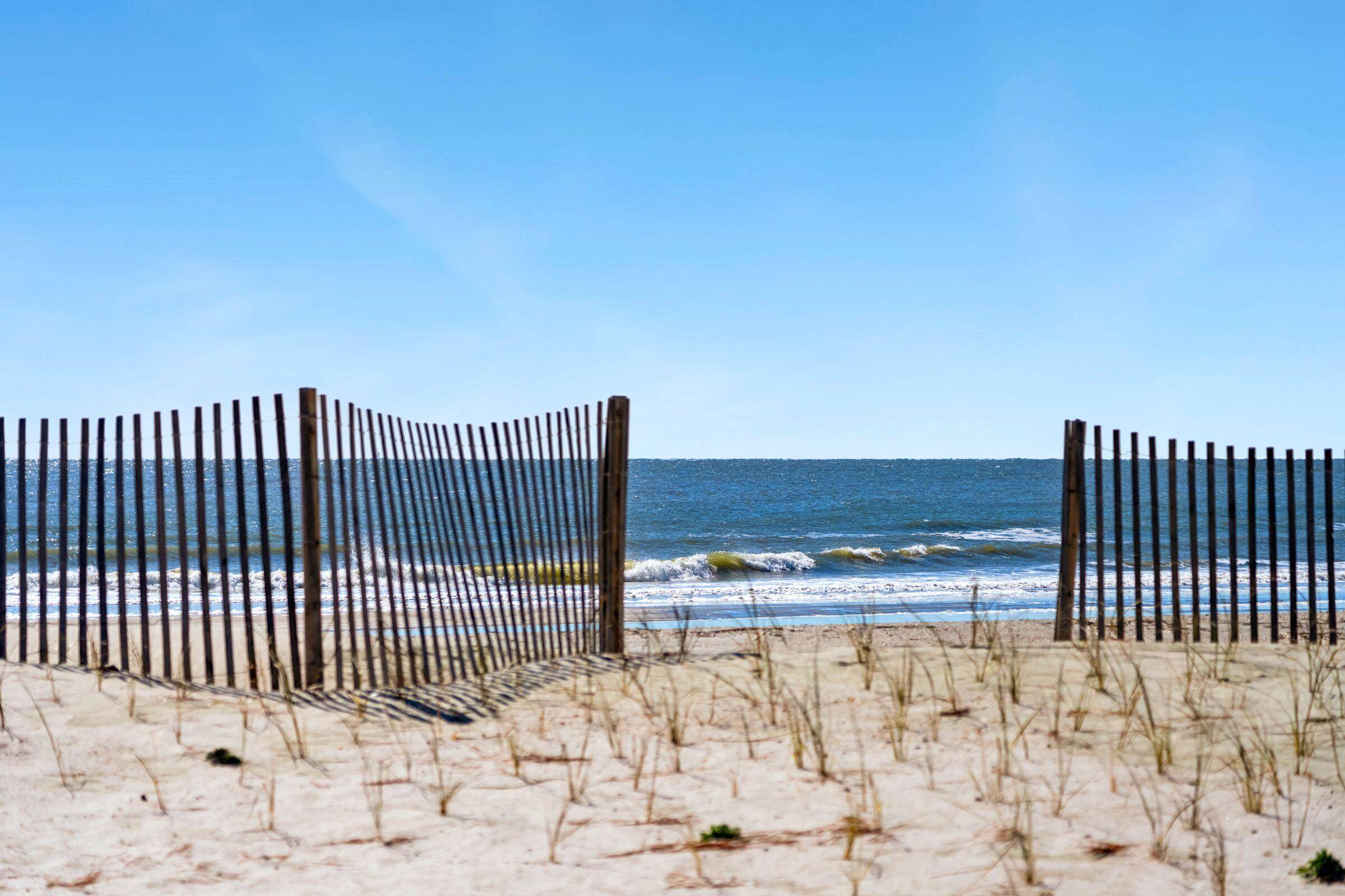 Folly Beach, SC 29439,1579 E Ashley Ave