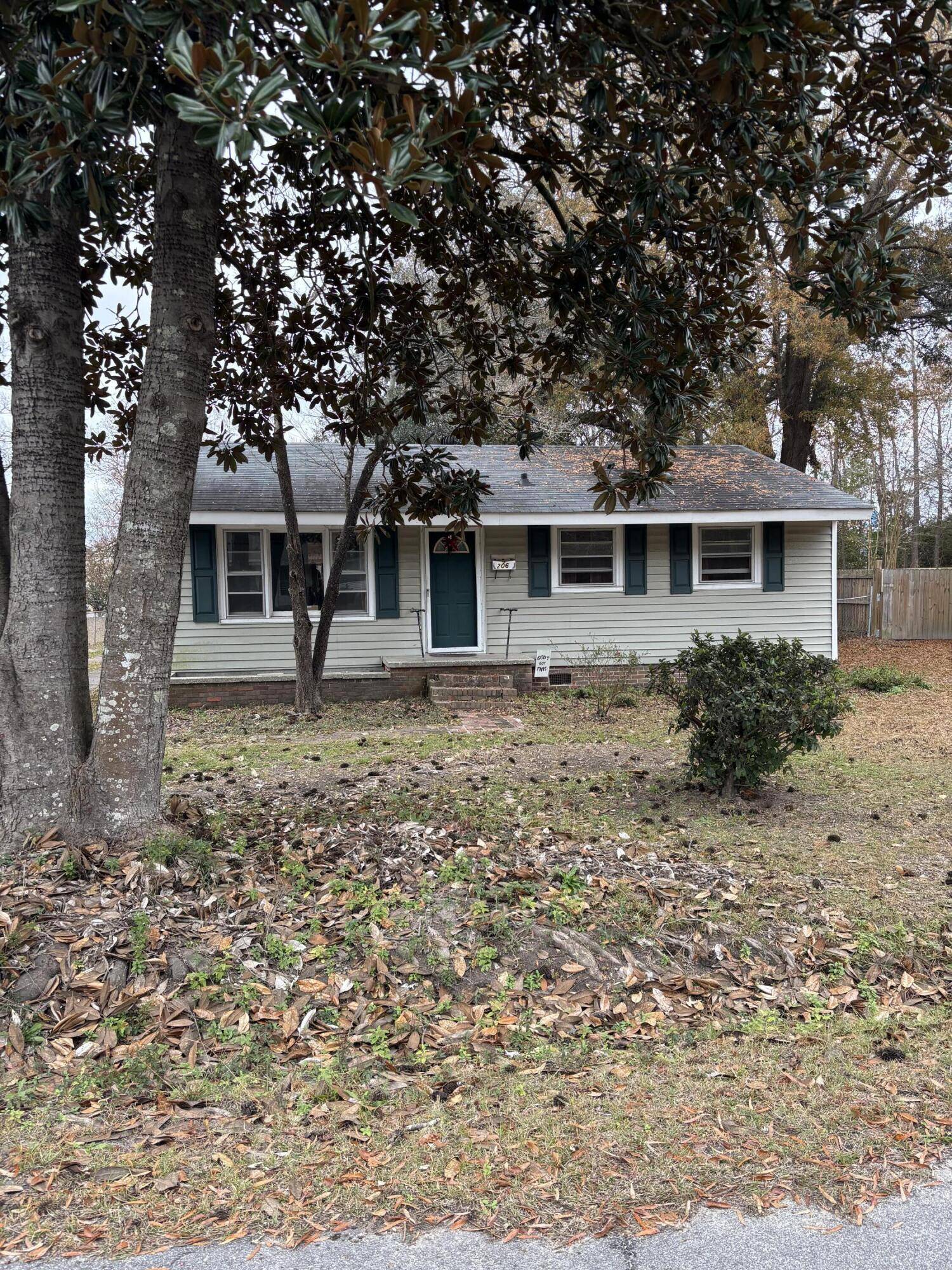 Moncks Corner, SC 29461,206 Palmetto St