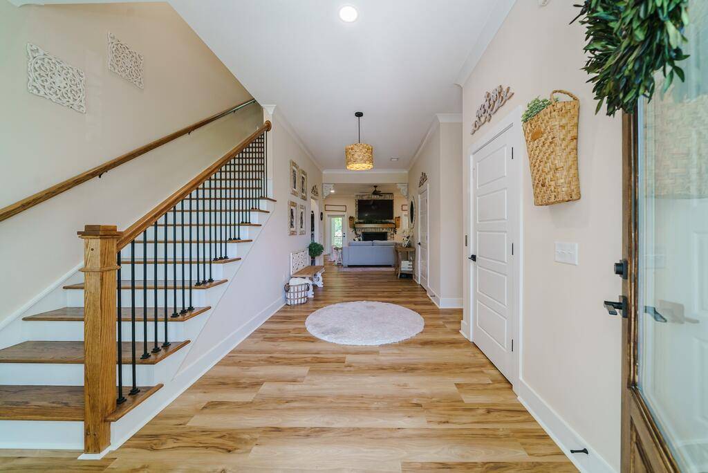 Hollywood, SC 29449,4858 Marshwood Dr