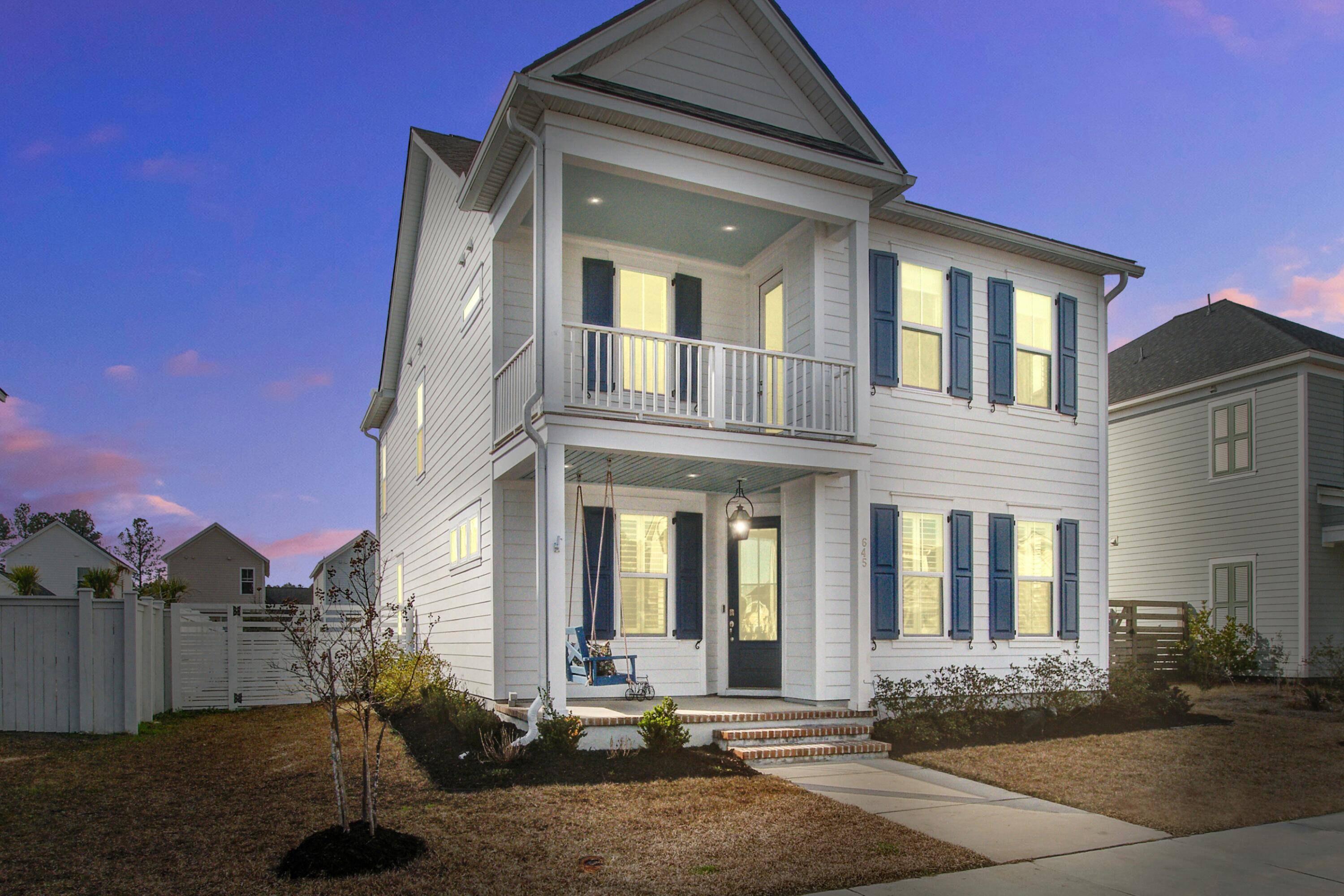 Summerville, SC 29486,645 Blueway Ave