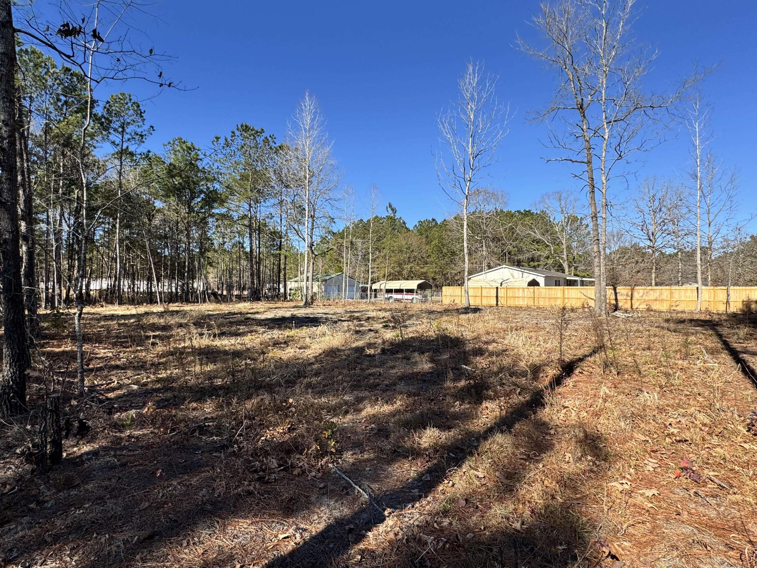 Cross, SC 29436,226 Hickory Oaks Ln