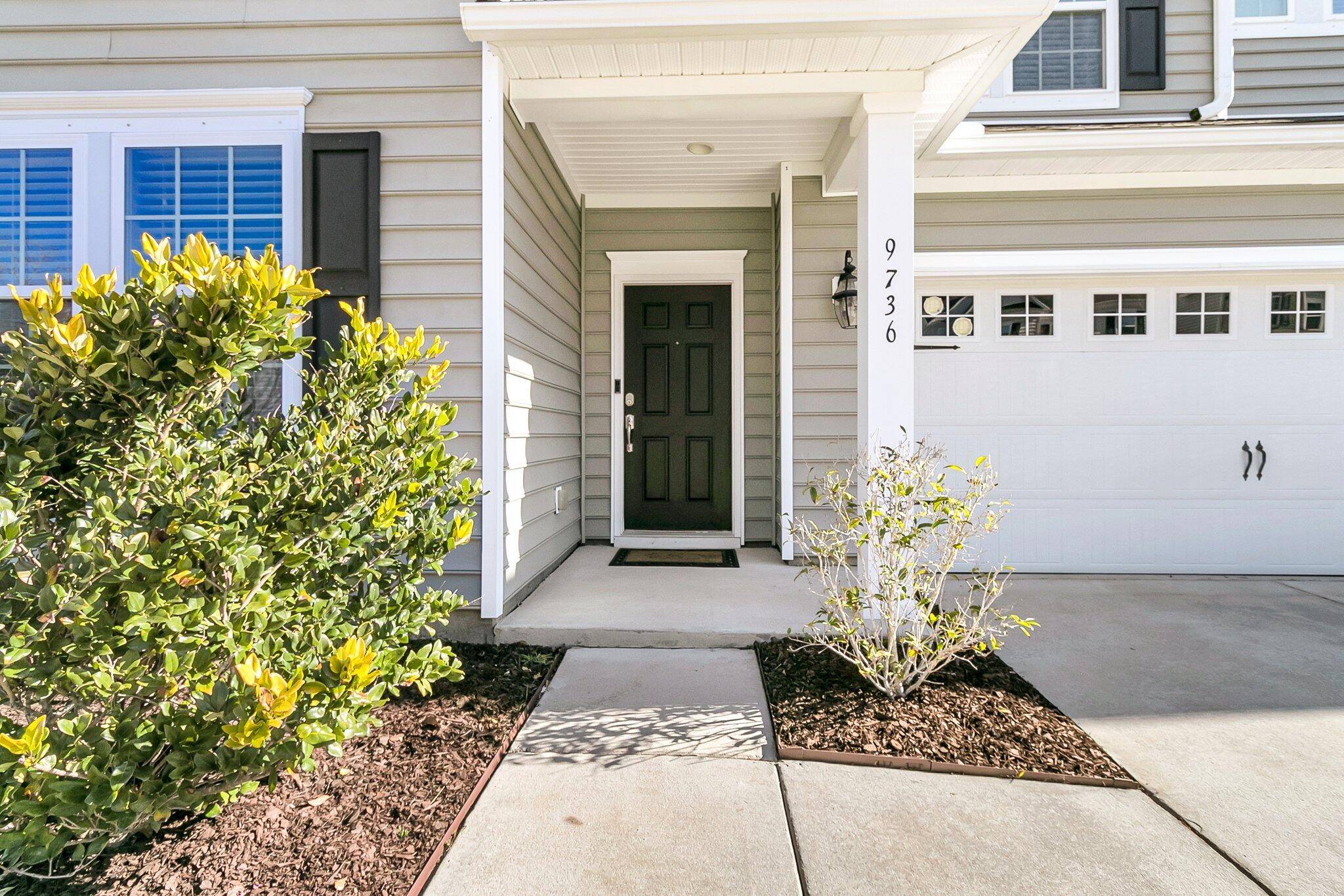Ladson, SC 29456,9736 Black Willow Ln