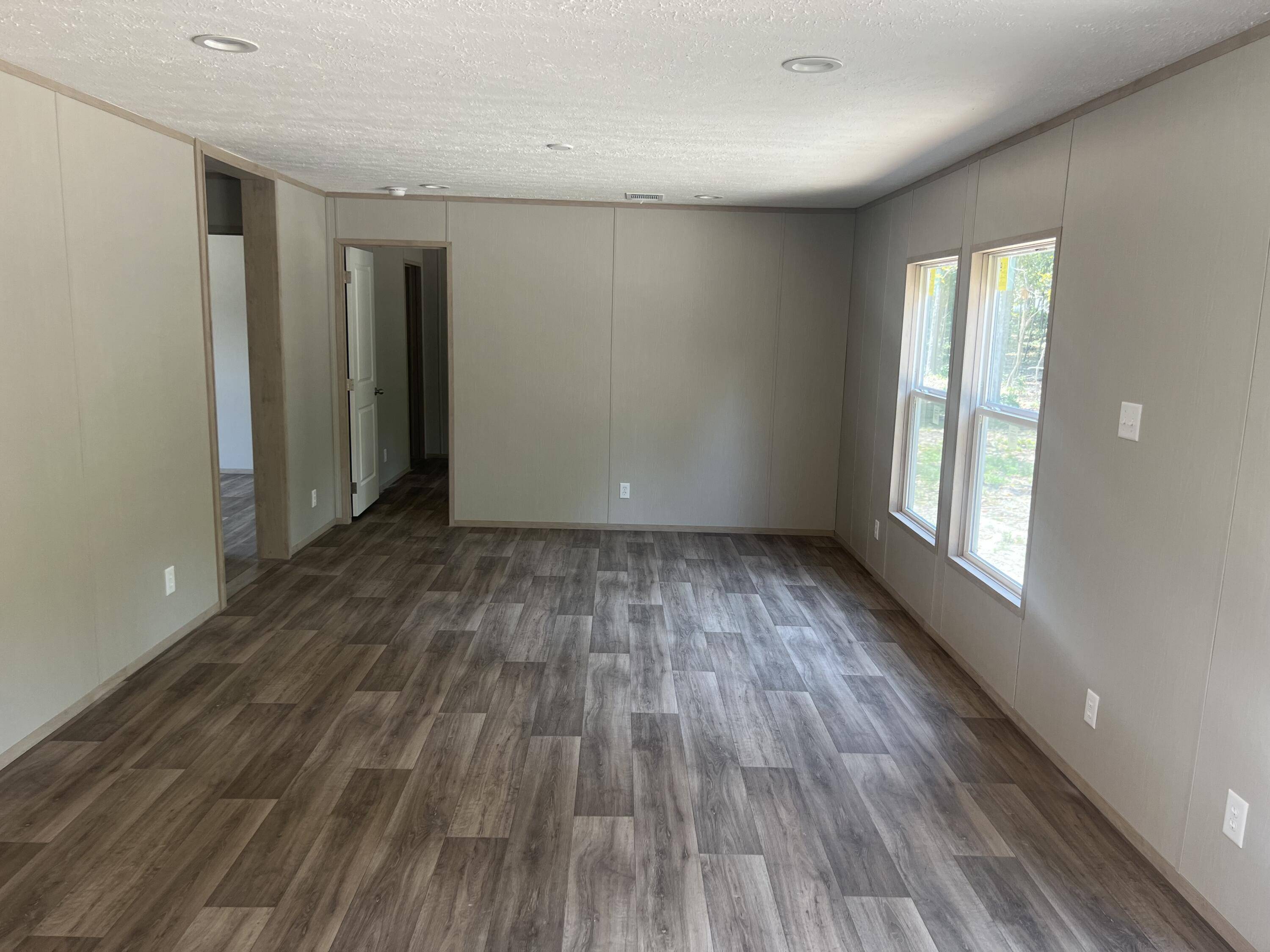 Eutawville, SC 29048,109 Martin Dr