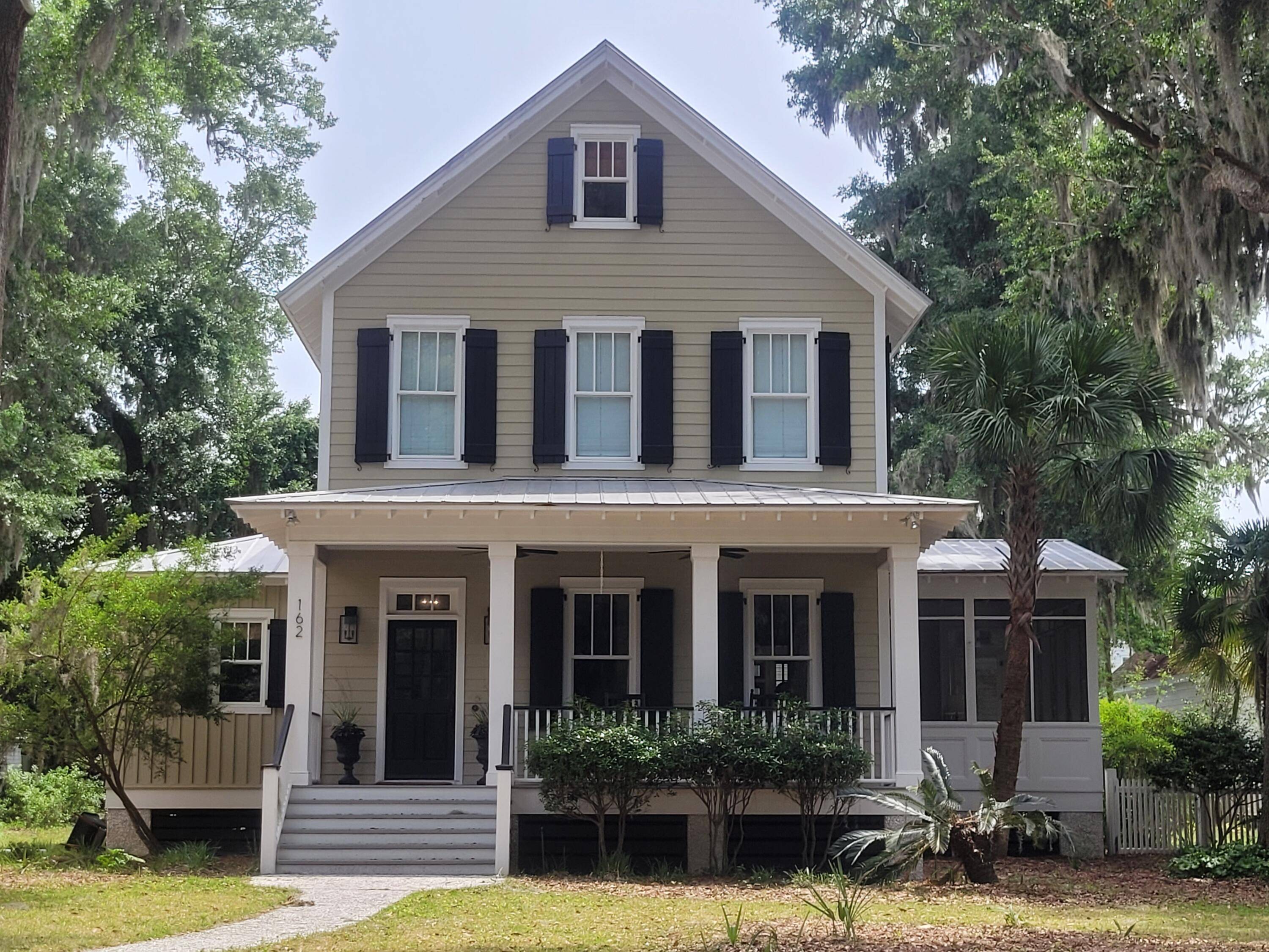 Ladys Island, SC 29907,162 Coosaw Club Dr