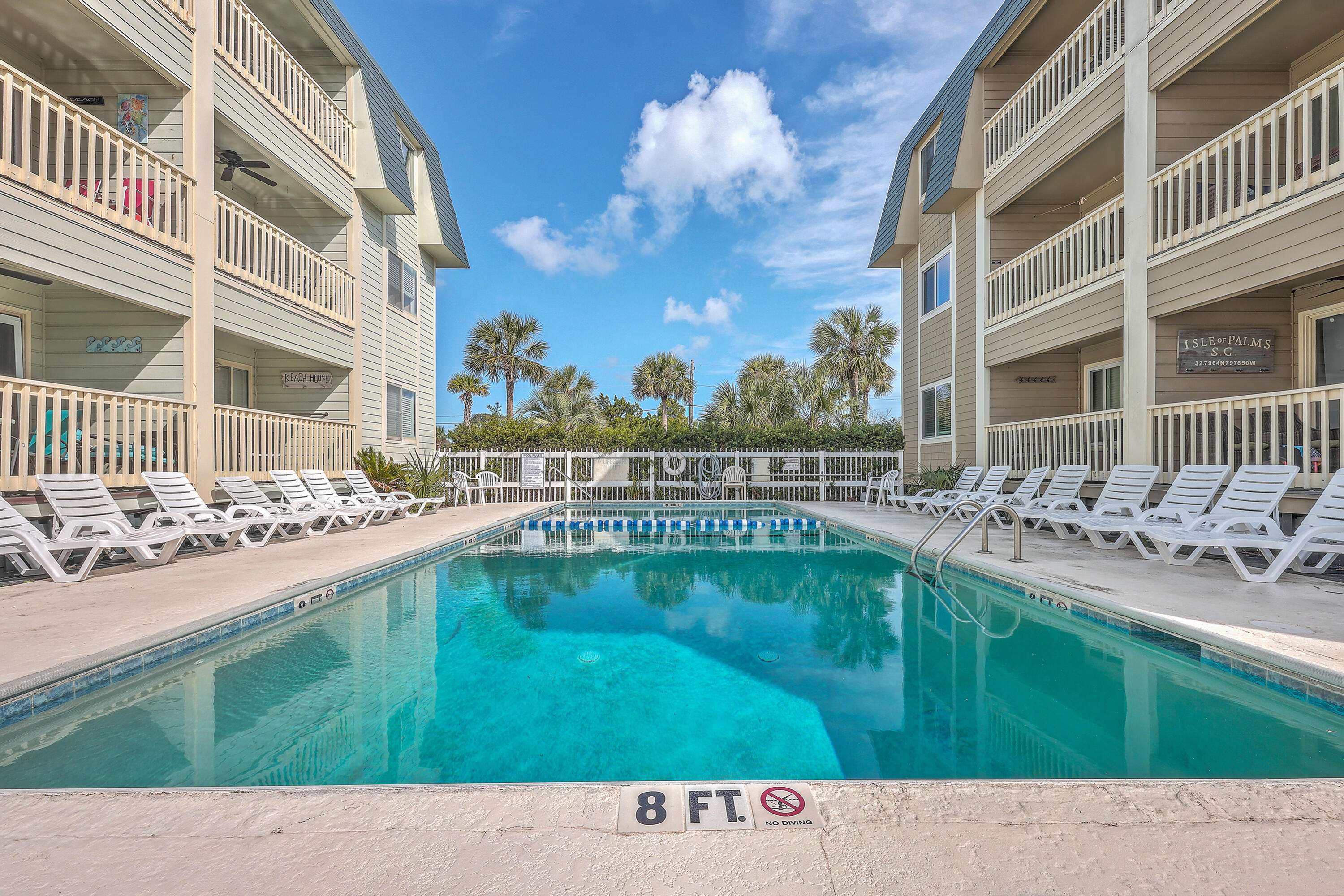 Isle Of Palms, SC 29451,1400 Ocean Blvd #104-A