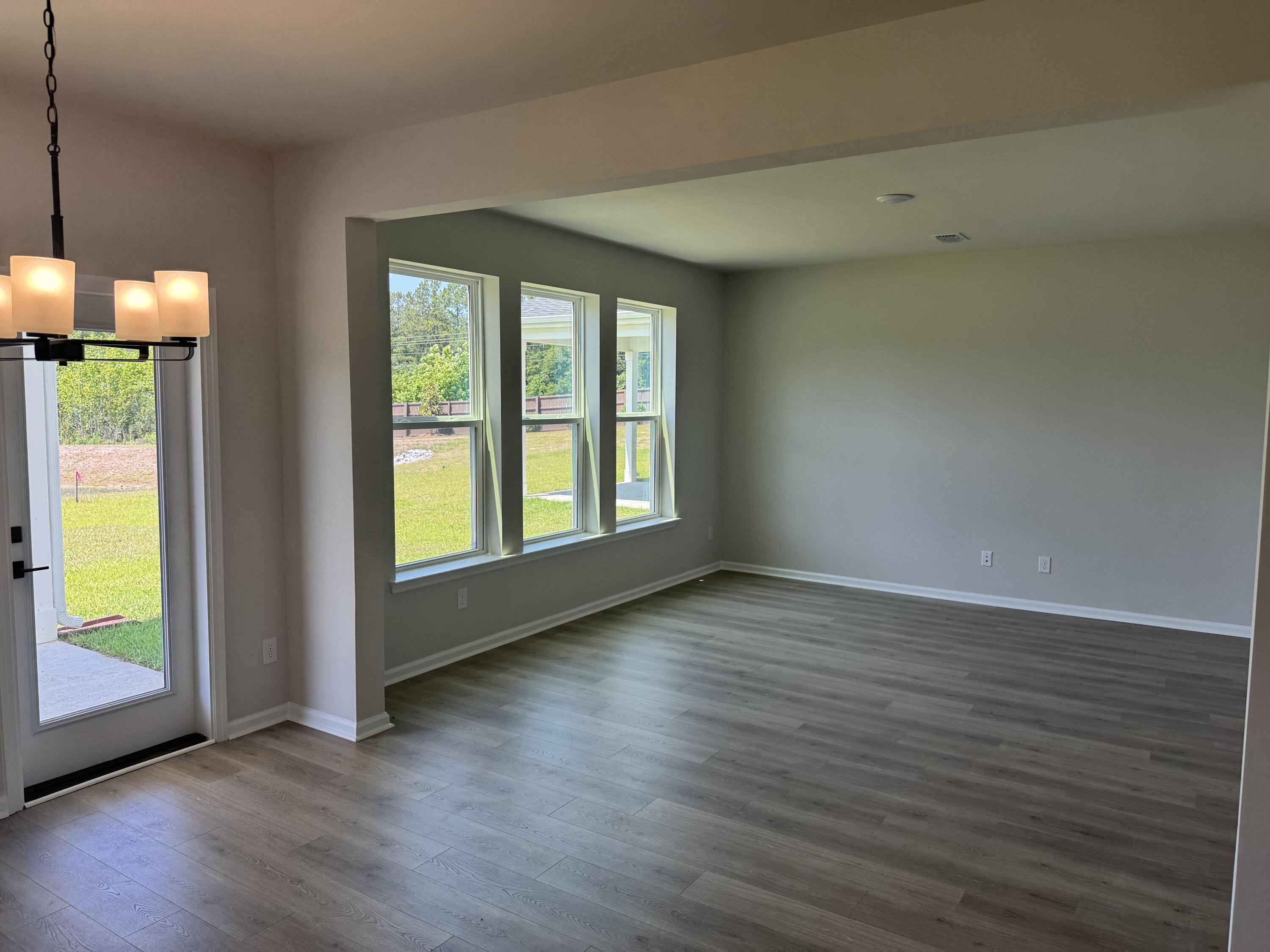 Moncks Corner, SC 29461,470 White Magnolia St