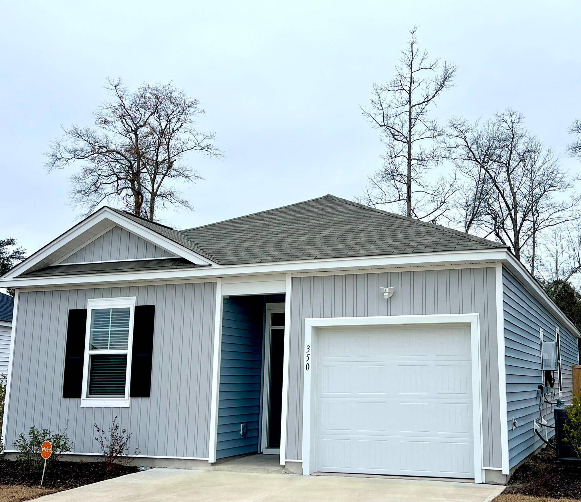 Ladson, SC 29456,350 Feldspar Ln