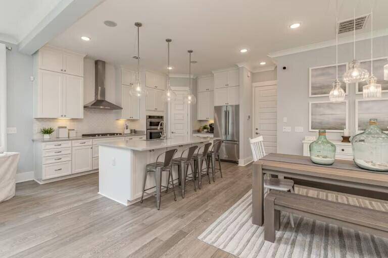 Charleston, SC 29414,4111 Collins Dr