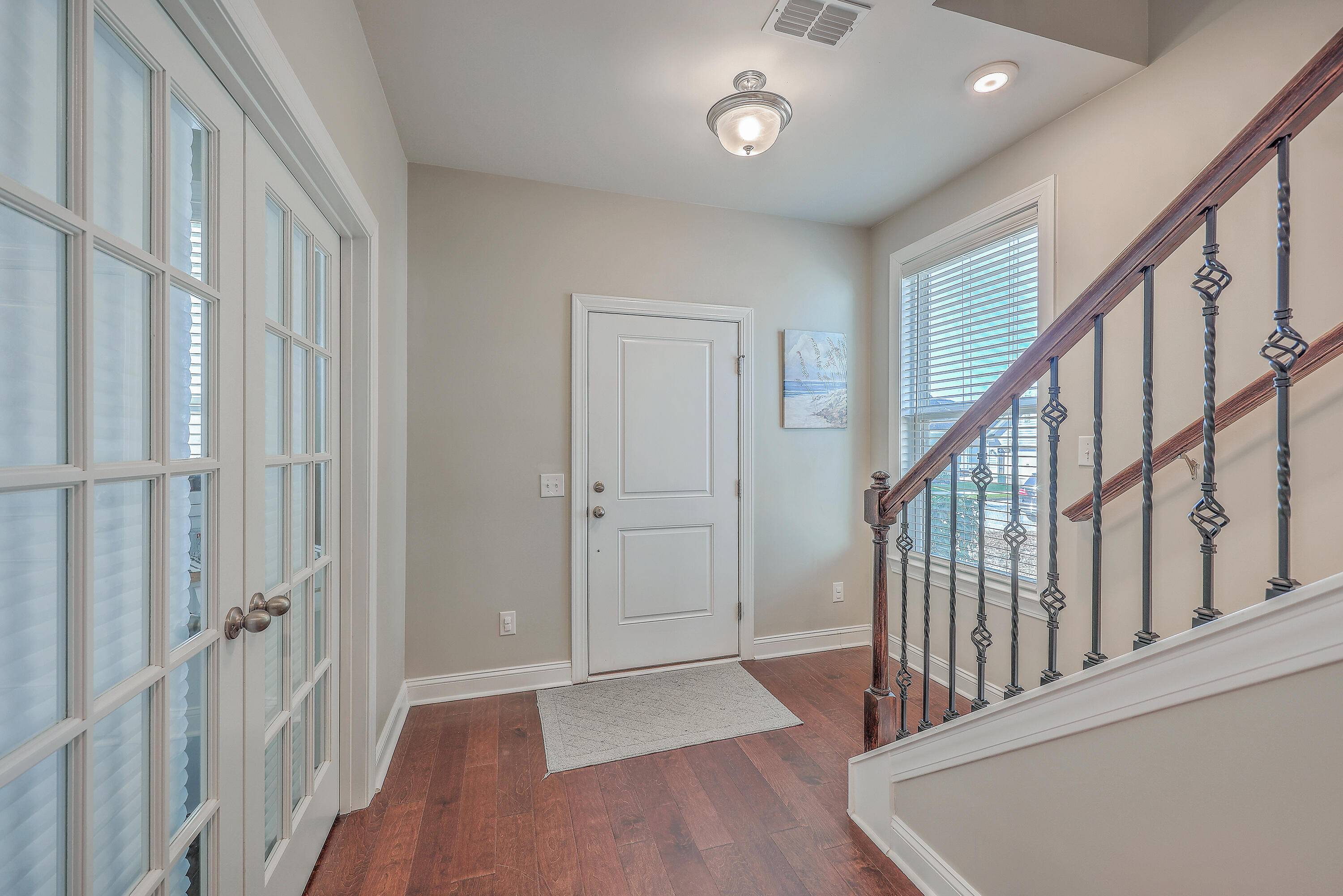 Charleston, SC 29492,459 Spring Hollow Dr