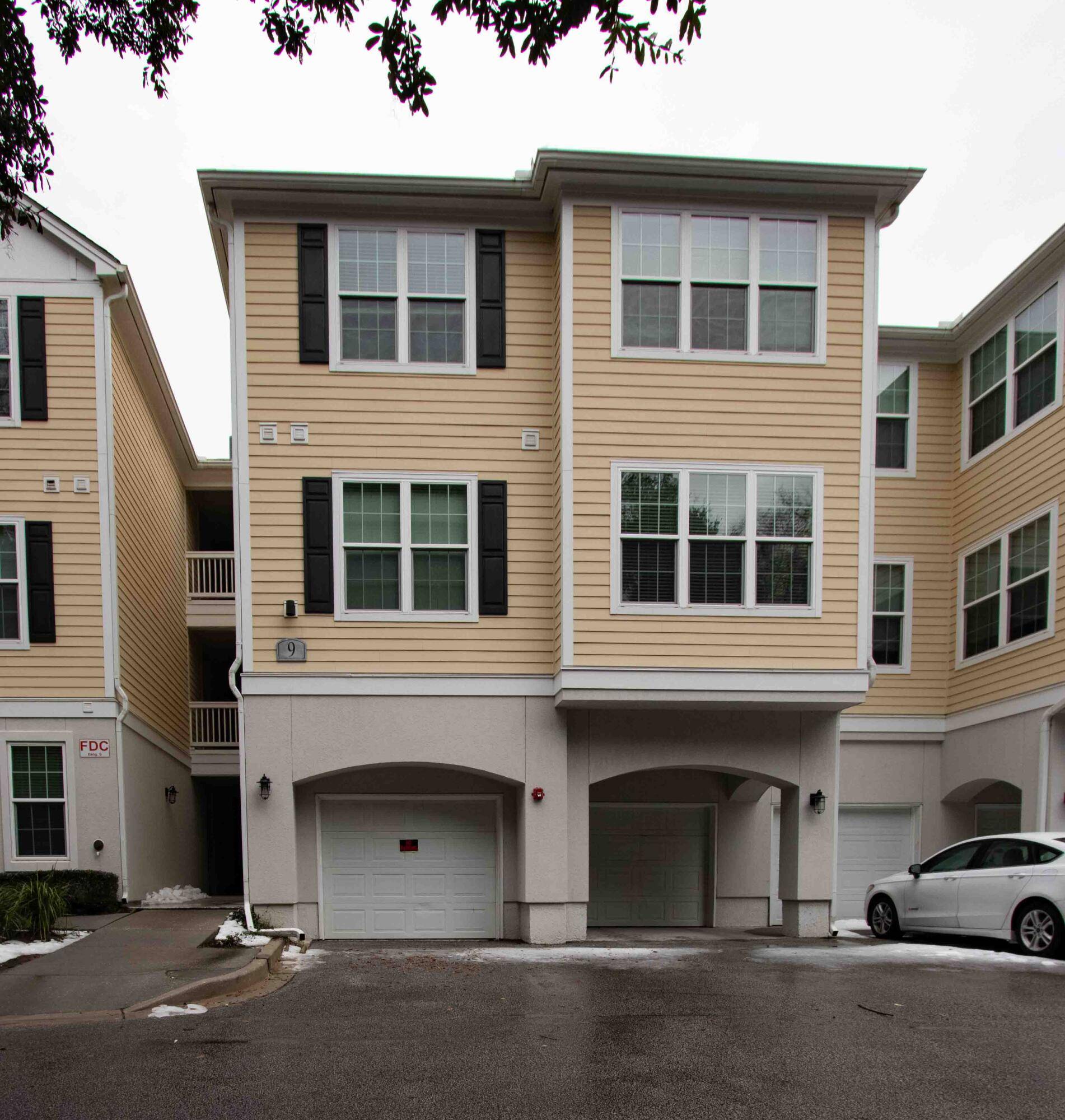 Johns Island, SC 29455,60 Fenwick Hall Allee #924