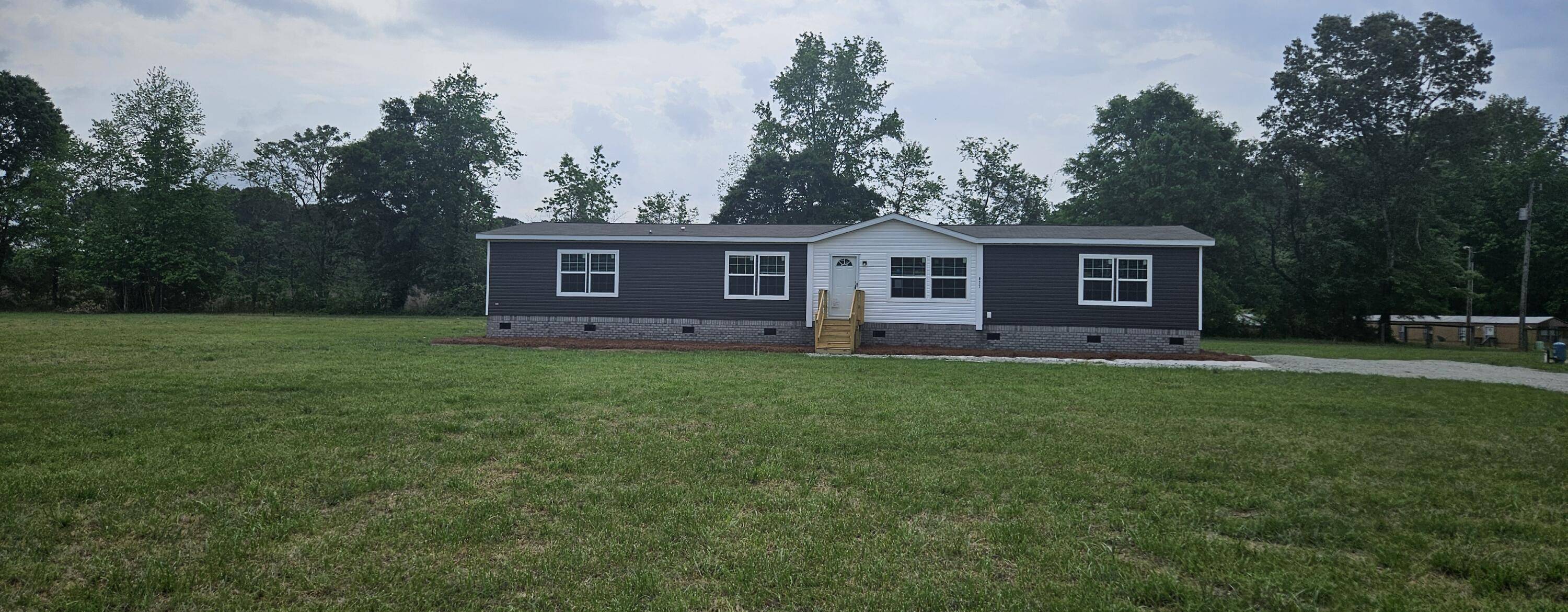 Saint George, SC 29477,377 Seven Acres Rd