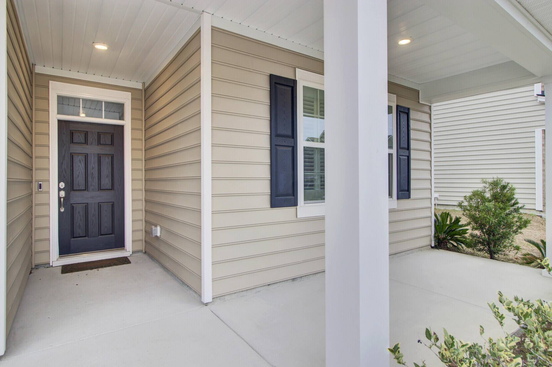 Ladson, SC 29456,9991 Winged Elm St