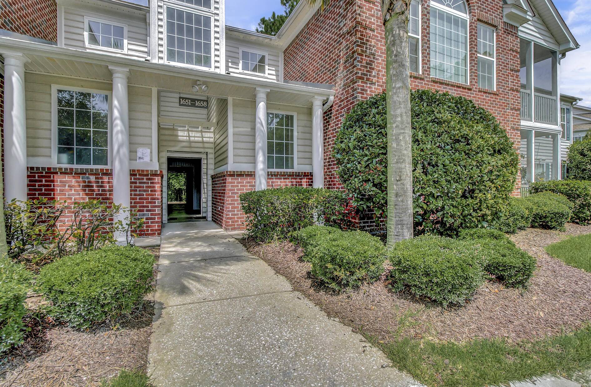 Mount Pleasant, SC 29466,1652 Camfield Ln