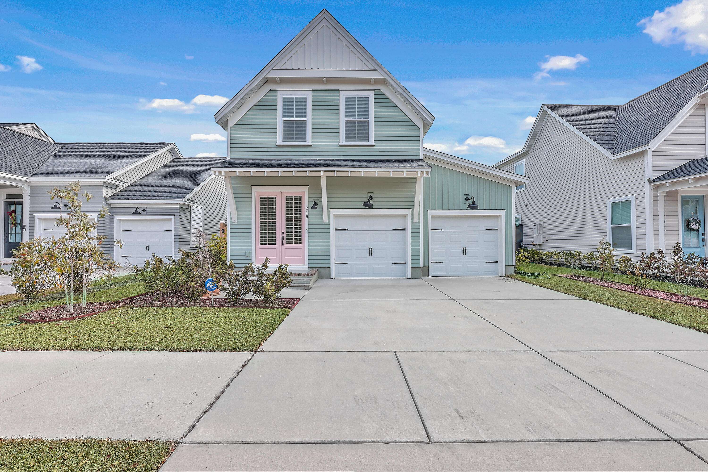 Summerville, SC 29486,219 Clearblue Loop