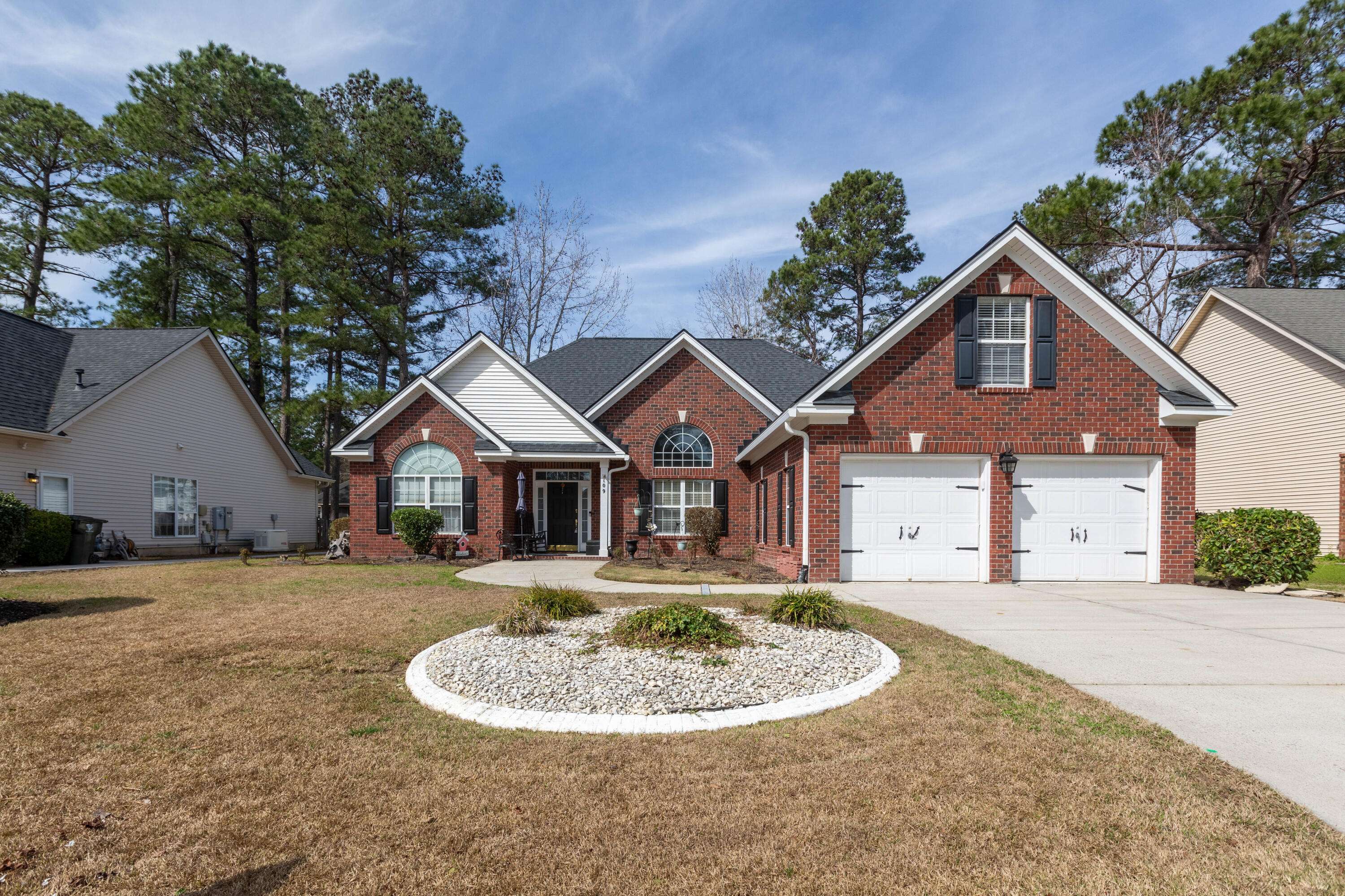 Summerville, SC 29483,109 Presidio Bnd
