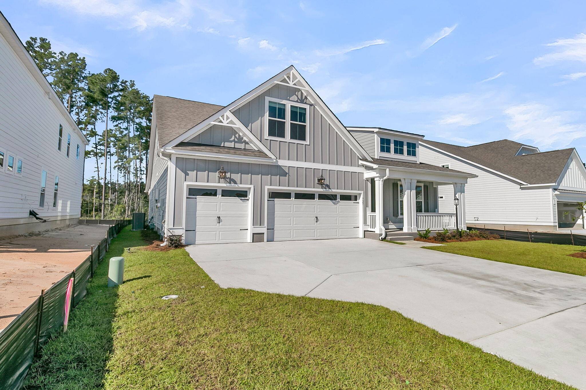 Summerville, SC 29486,727 Maynard Ln