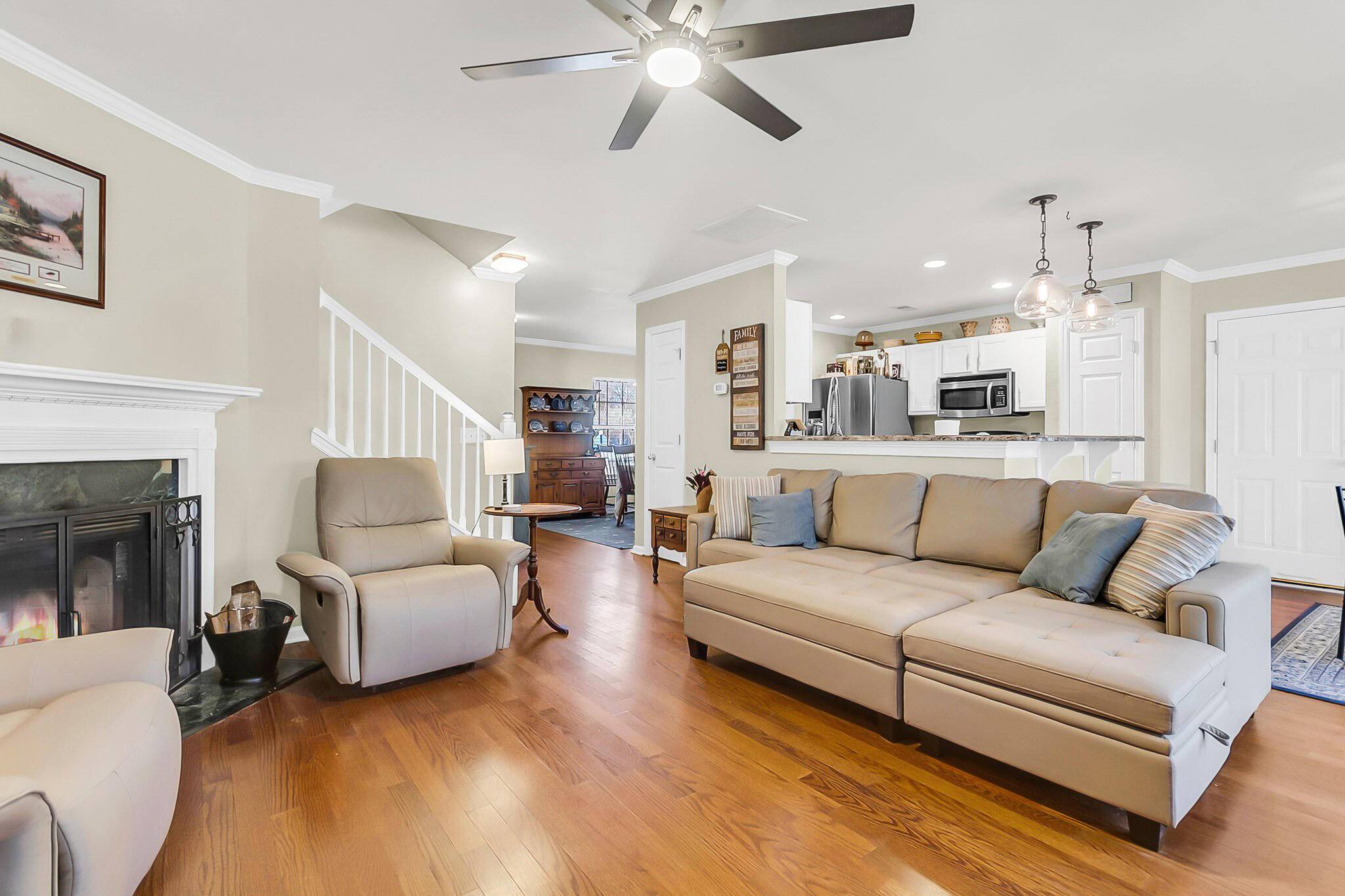 Summerville, SC 29485,544 Beverly Dr