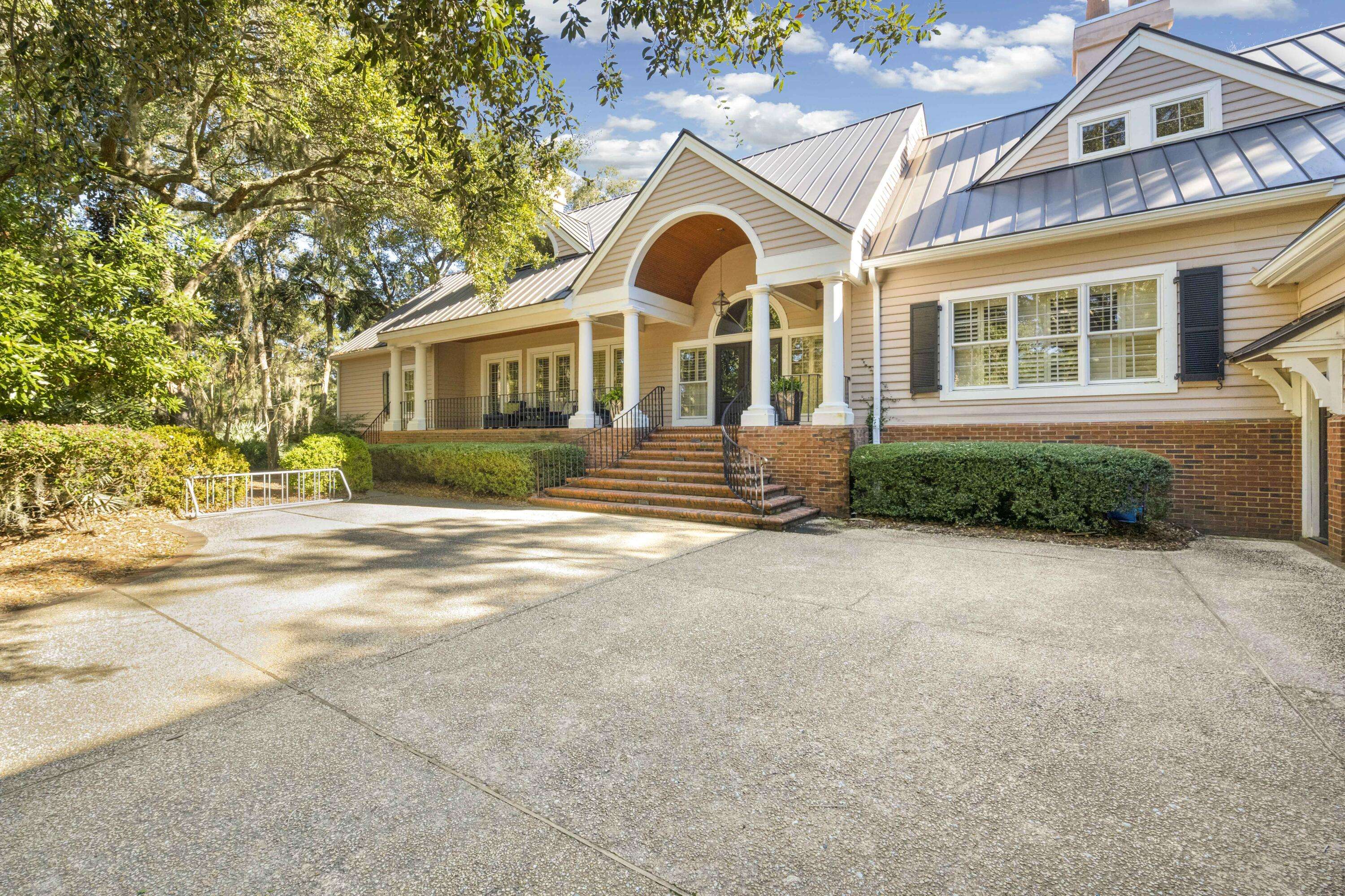 Kiawah Island, SC 29455,65 Surfsong Rd