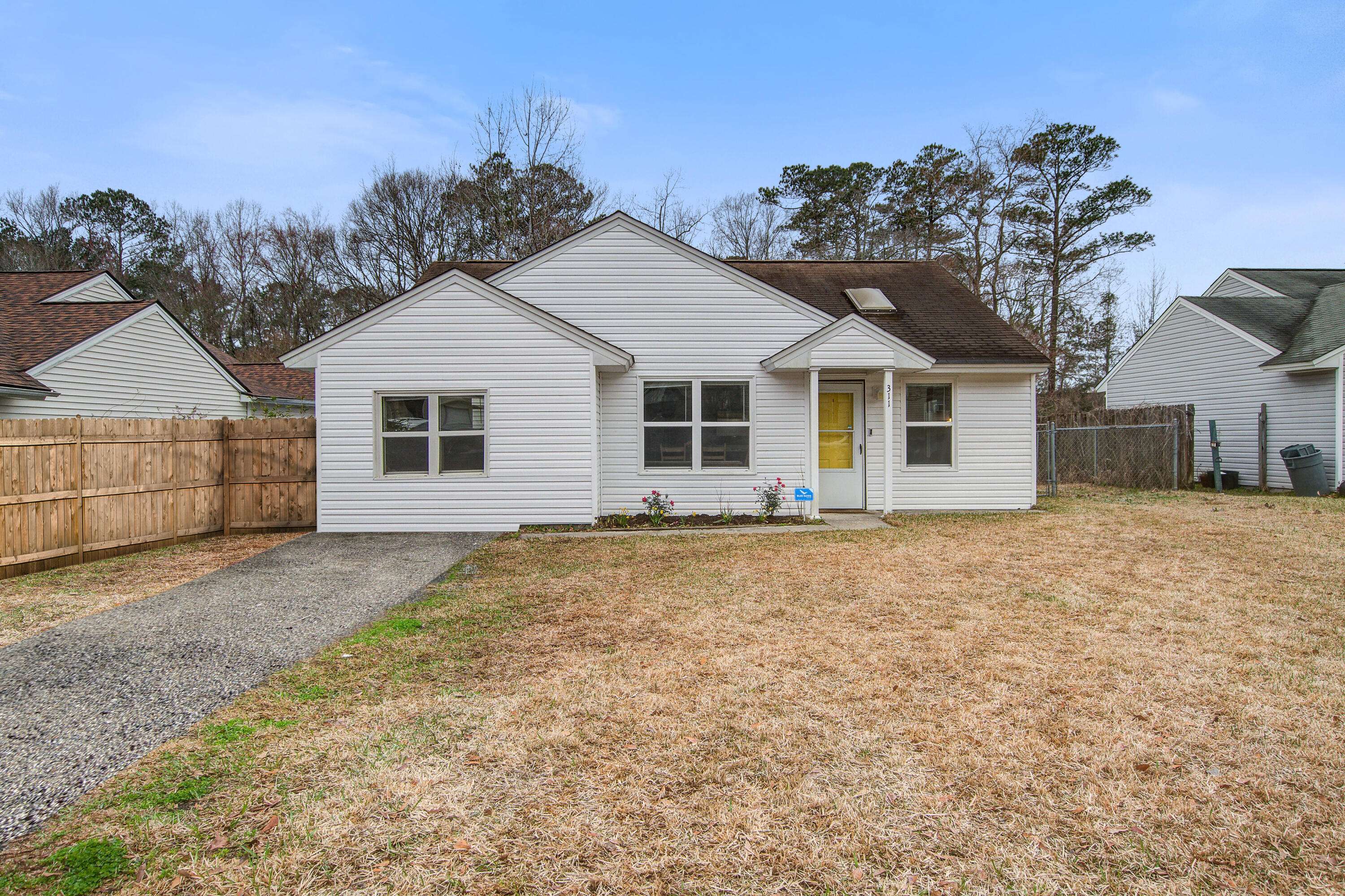 Summerville, SC 29486,311 Macgregor Dr