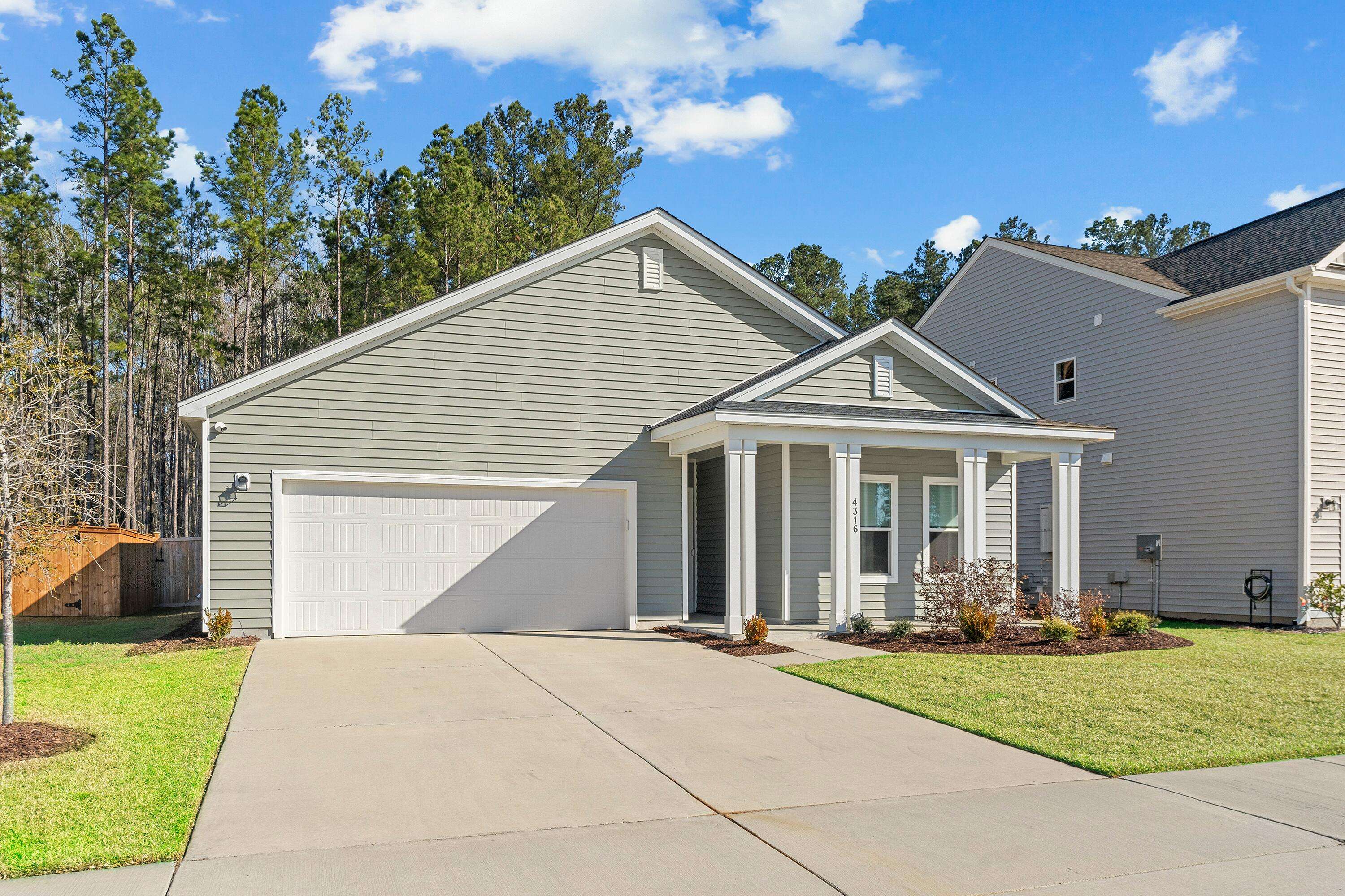 Summerville, SC 29485,4316 Cotton Flat Rd