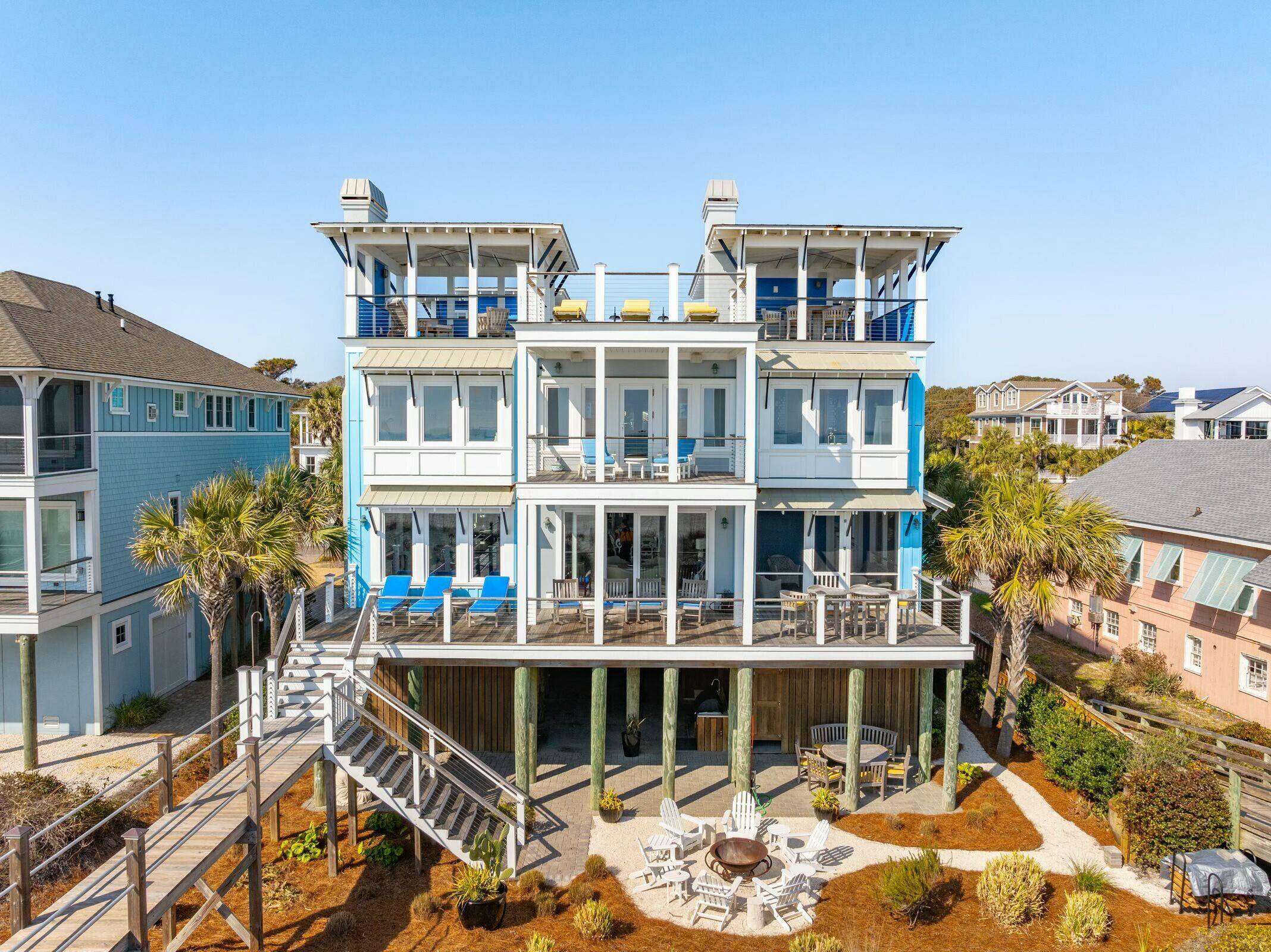 Folly Beach, SC 29439,511 W Ashley Ave