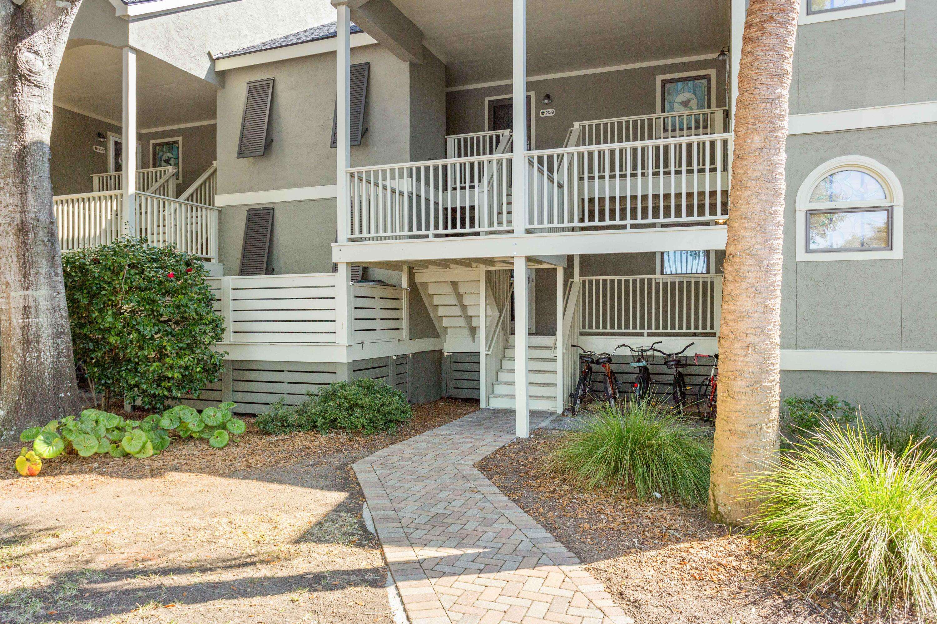 Seabrook Island, SC 29455,2135 Landfall Way