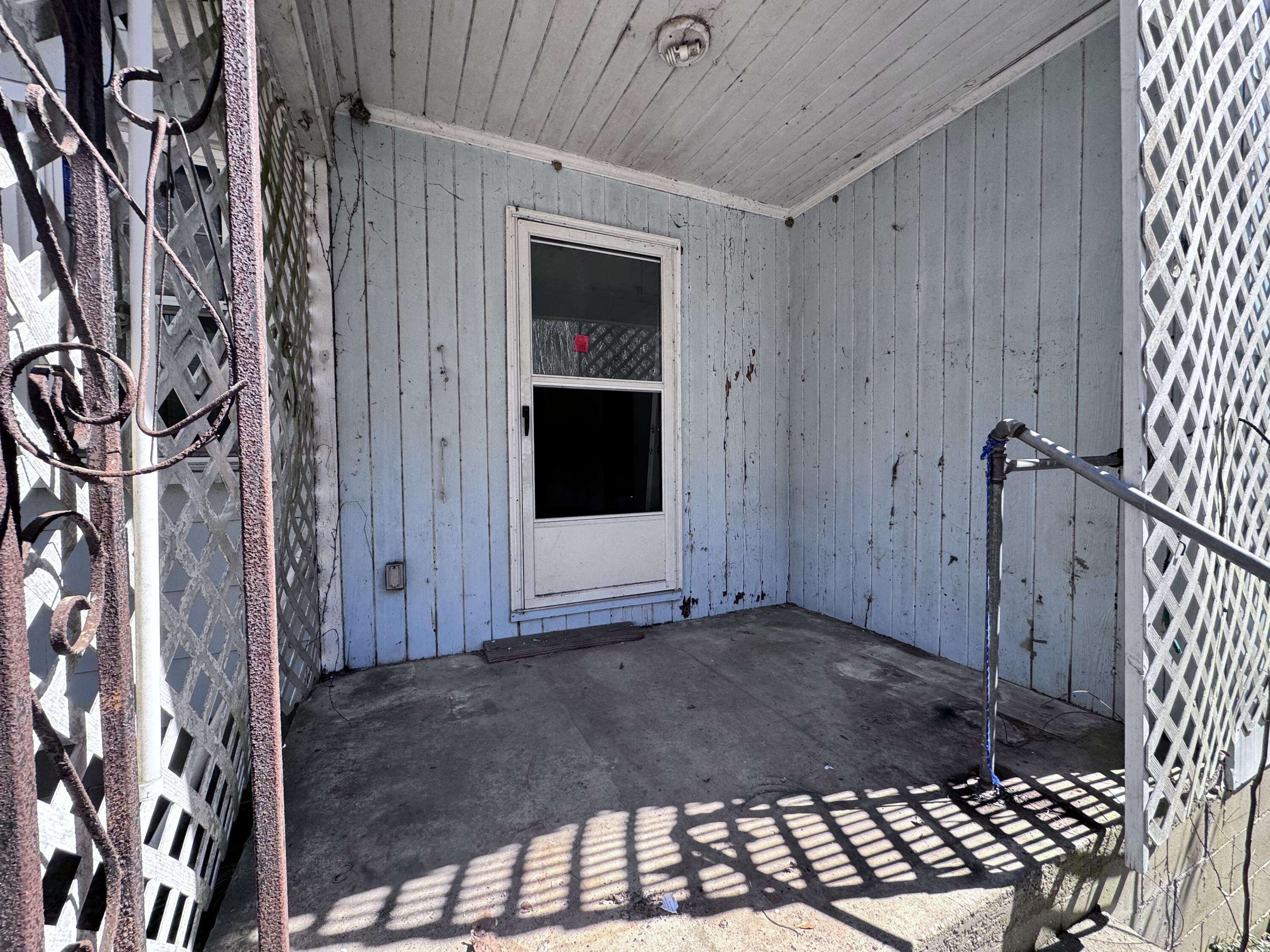Bonneau, SC 29431,1526 Main St