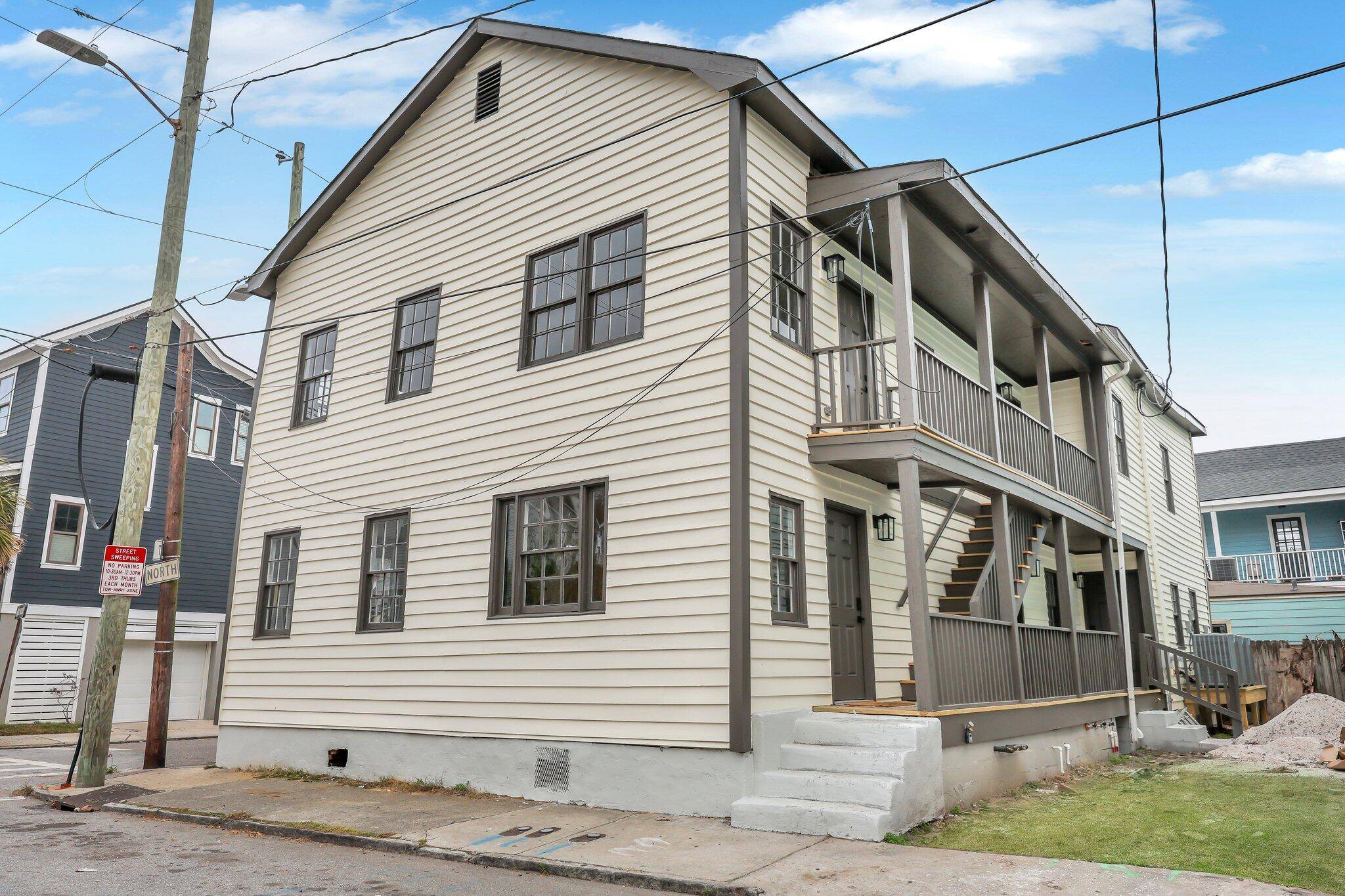 Charleston, SC 29403,90 Hanover St #B