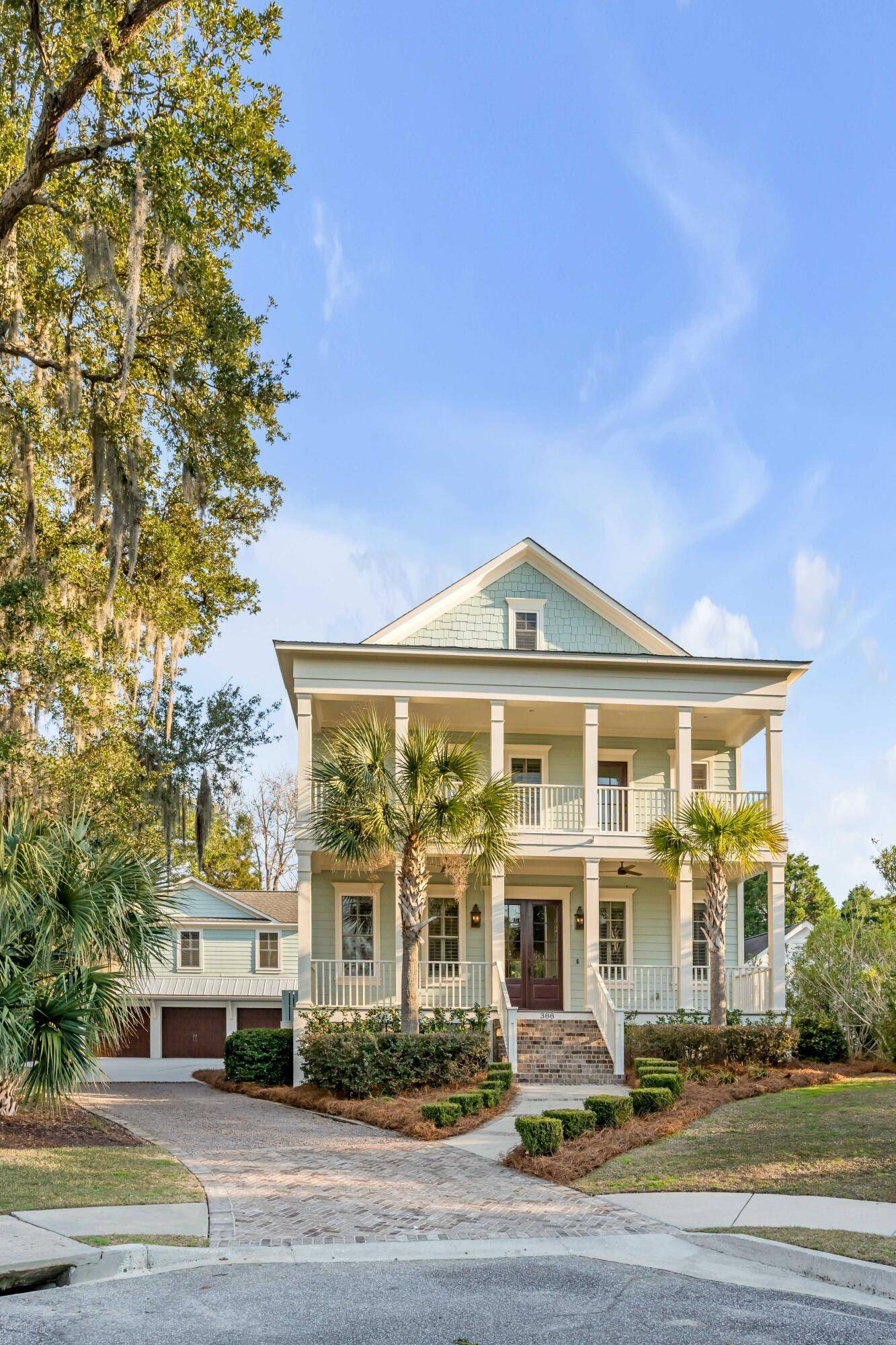 Mount Pleasant, SC 29464,388 Evian Way